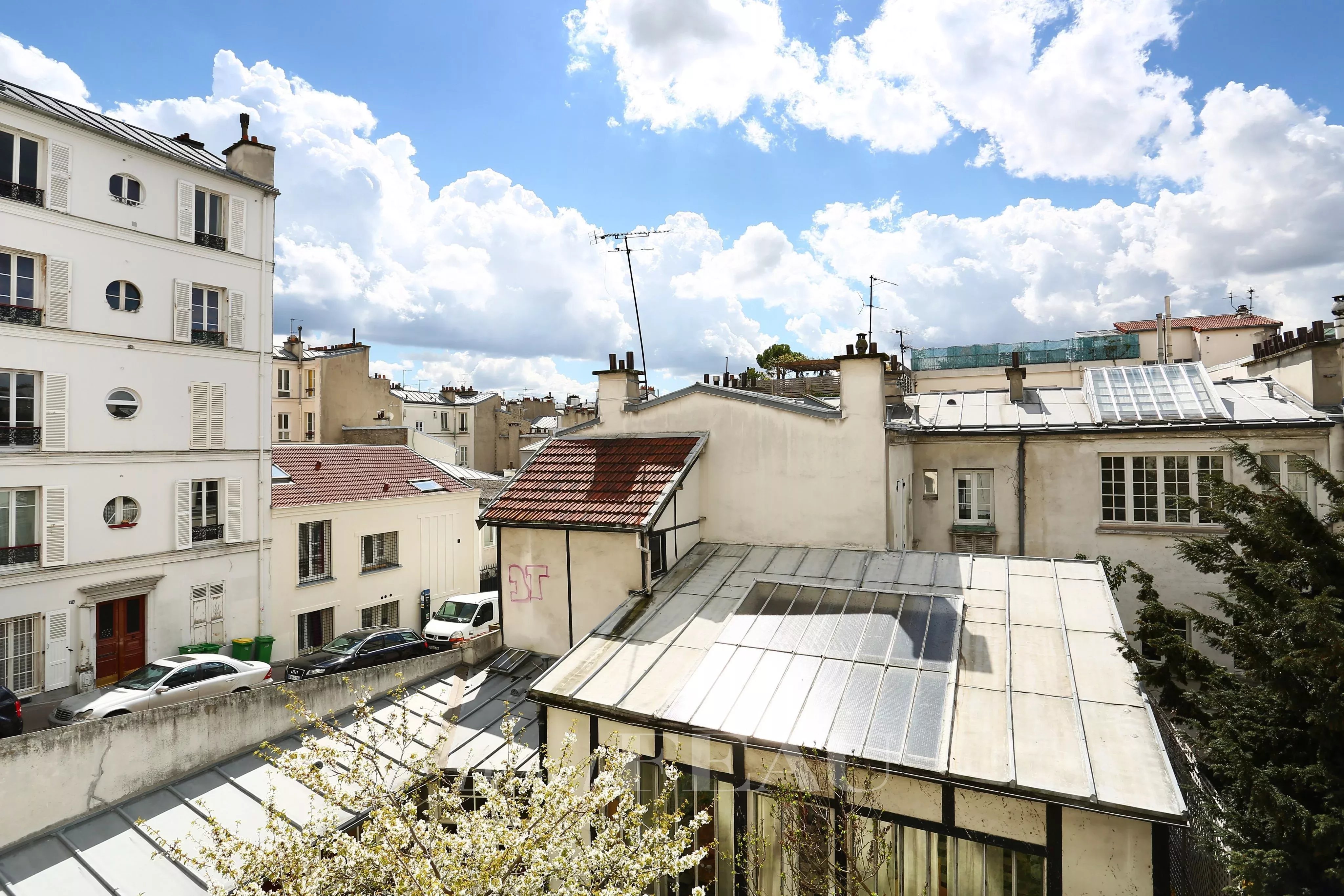 Rental Apartment Paris 18th