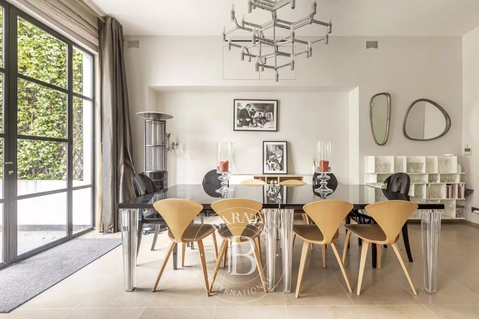 Konak Neuilly-sur-Seine - picture 9 title=