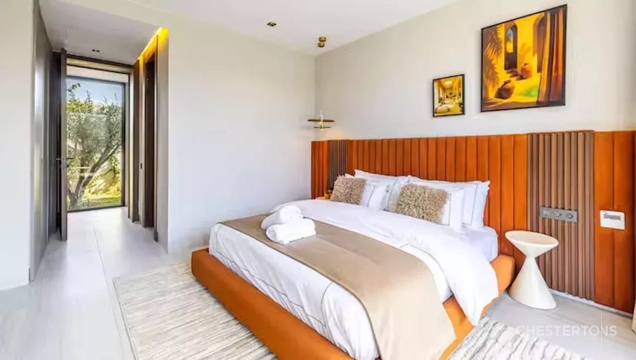  Image of Villa - 5 Bedrooms for Sale in Marrakech-Ménara-Marrakech-Morocco, Image 10