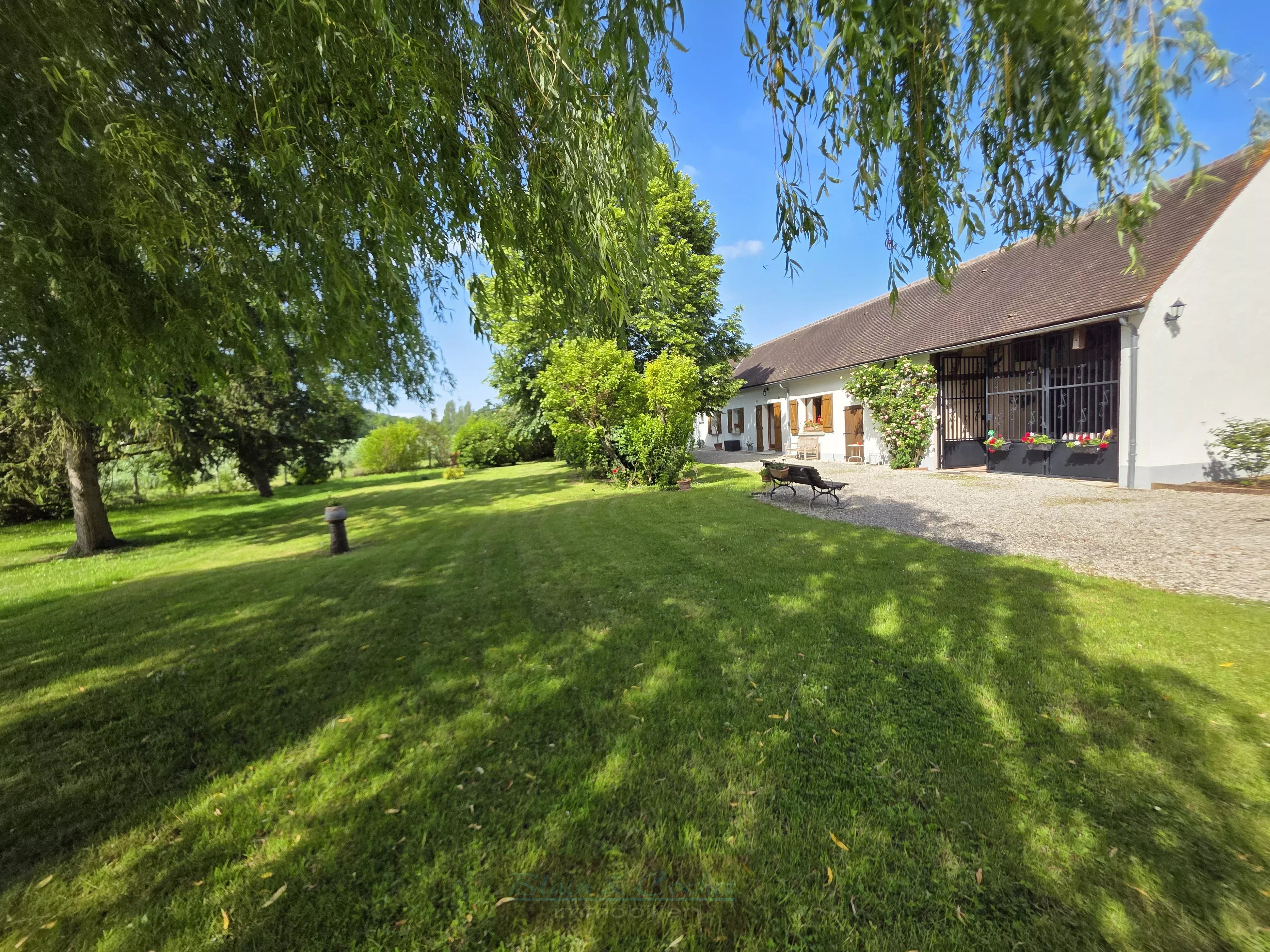 Agence immobilière de 