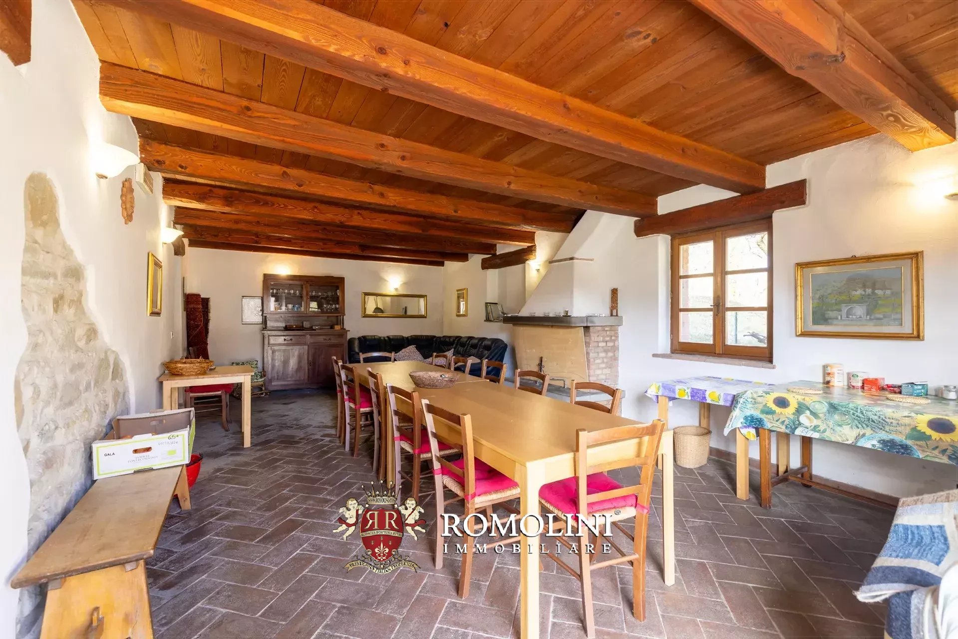 11 Bedroom Villa/Townhouse's Image 17