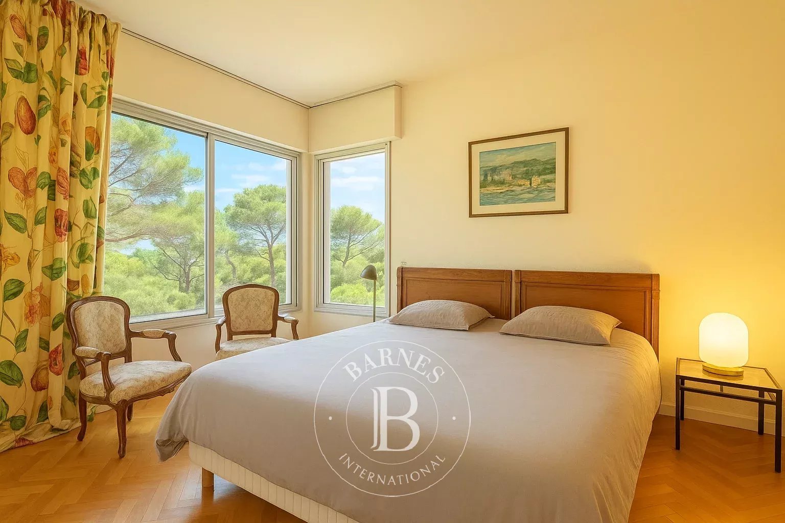 Daire Cassis - picture 9