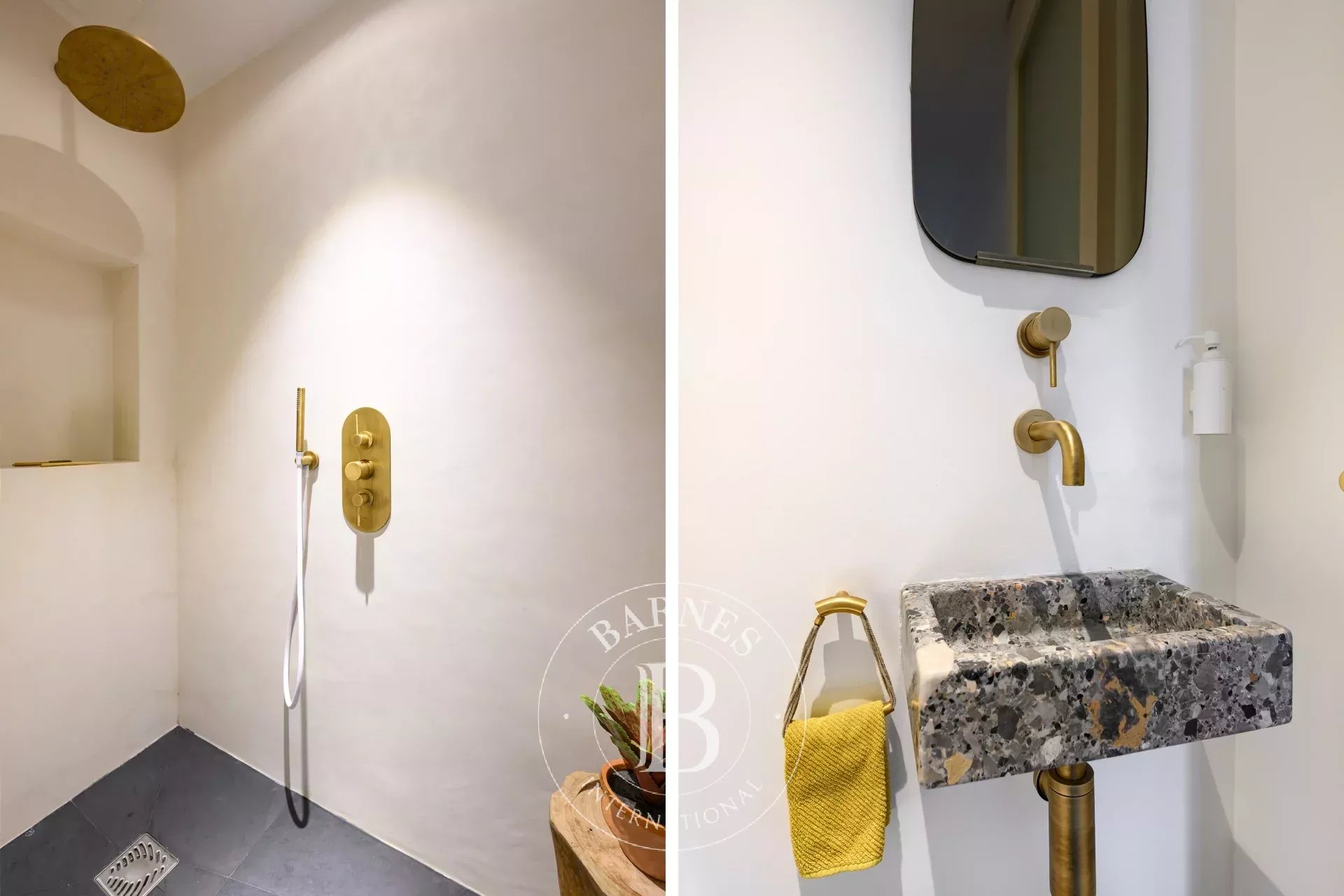 Daire Paris 4ème - picture 11