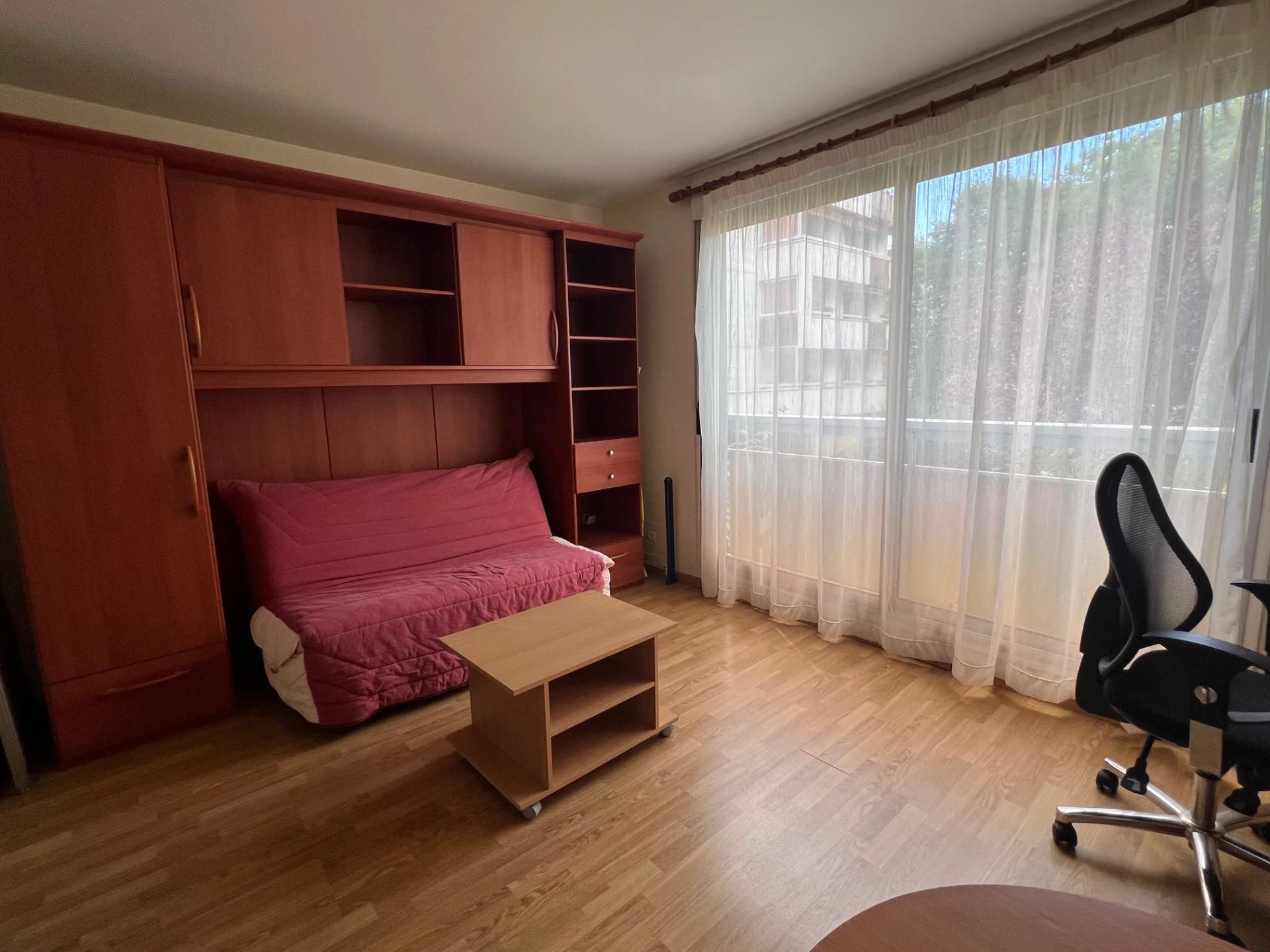 Beau studio Talant Résidentiel proch Saint Bénigne + parking sous-sol