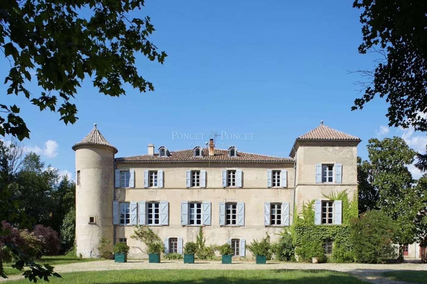 Uzès