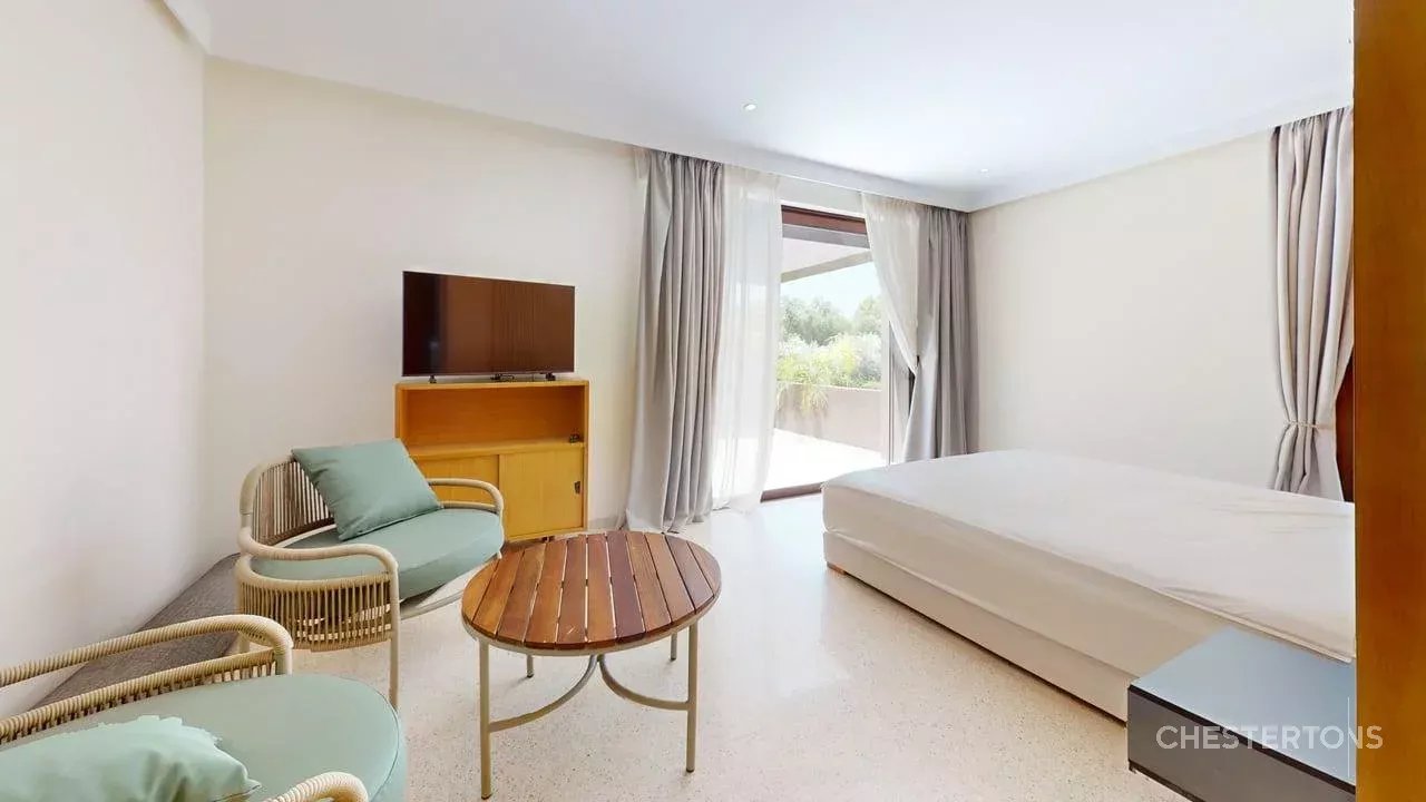  Image of Villa - 6 Bedrooms for Sale in Marrakech-Ménara-Marrakech-Morocco, Image 8