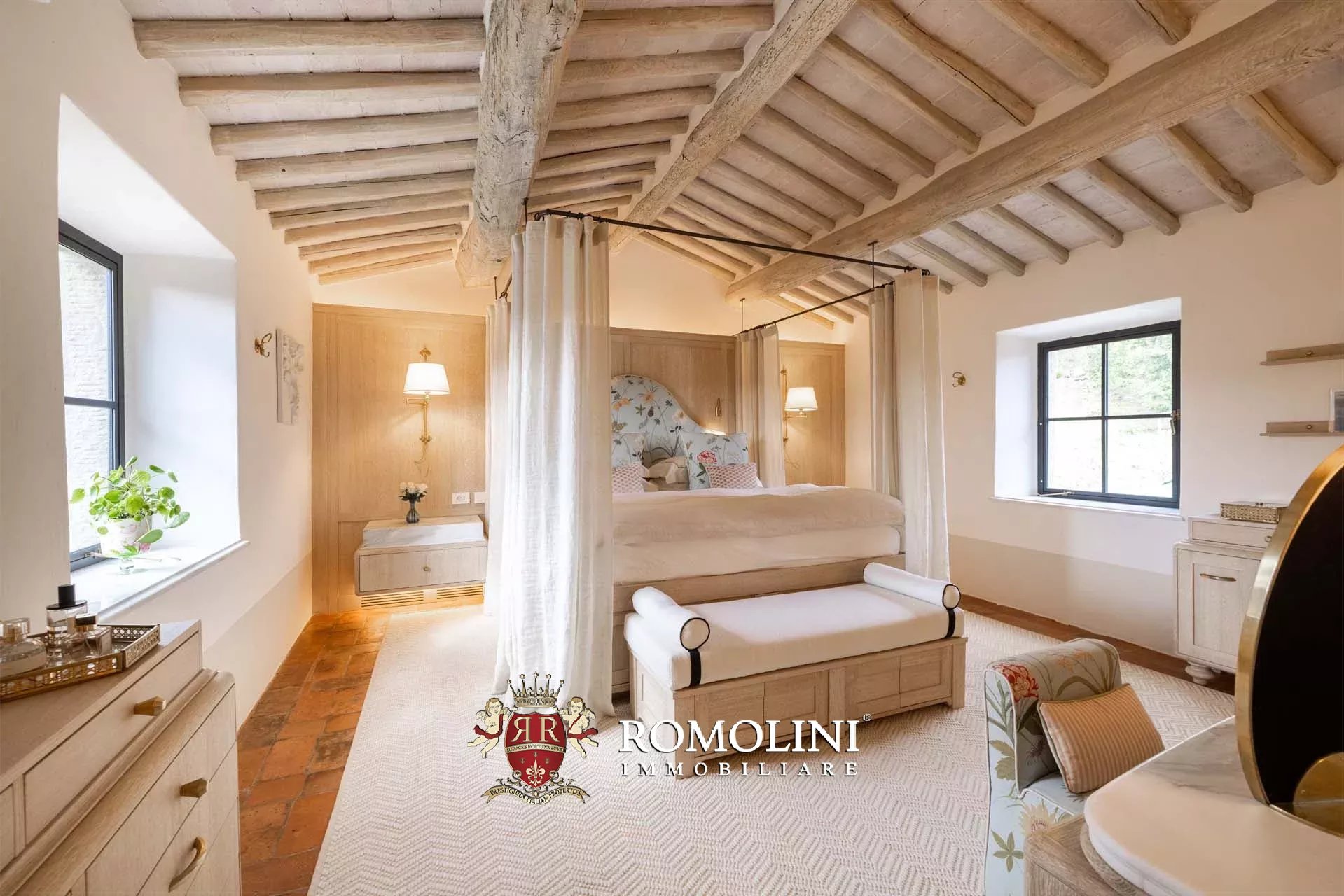 4 Bedroom Villa/Townhouse's Image 29