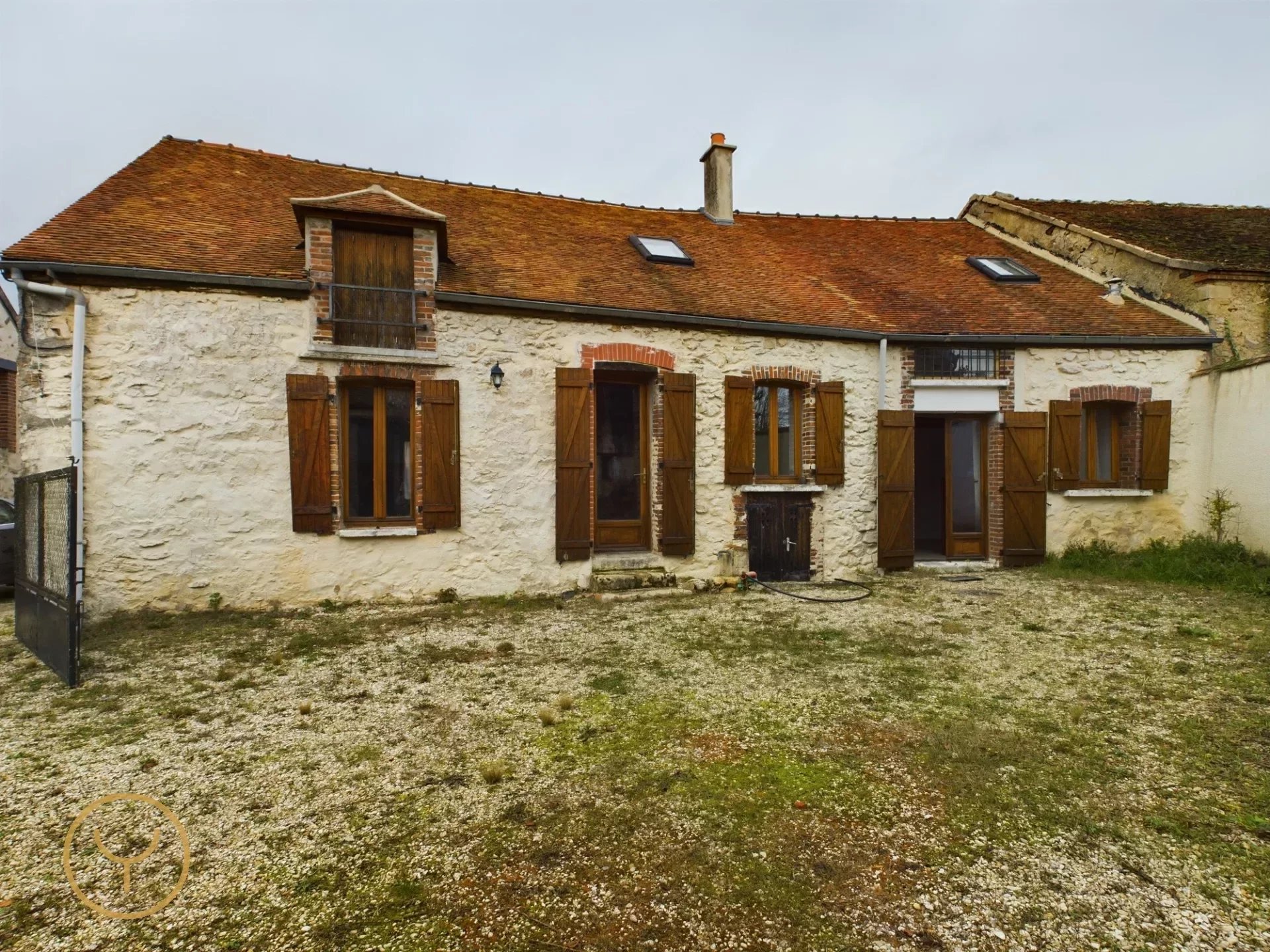 Maison de village en pierre