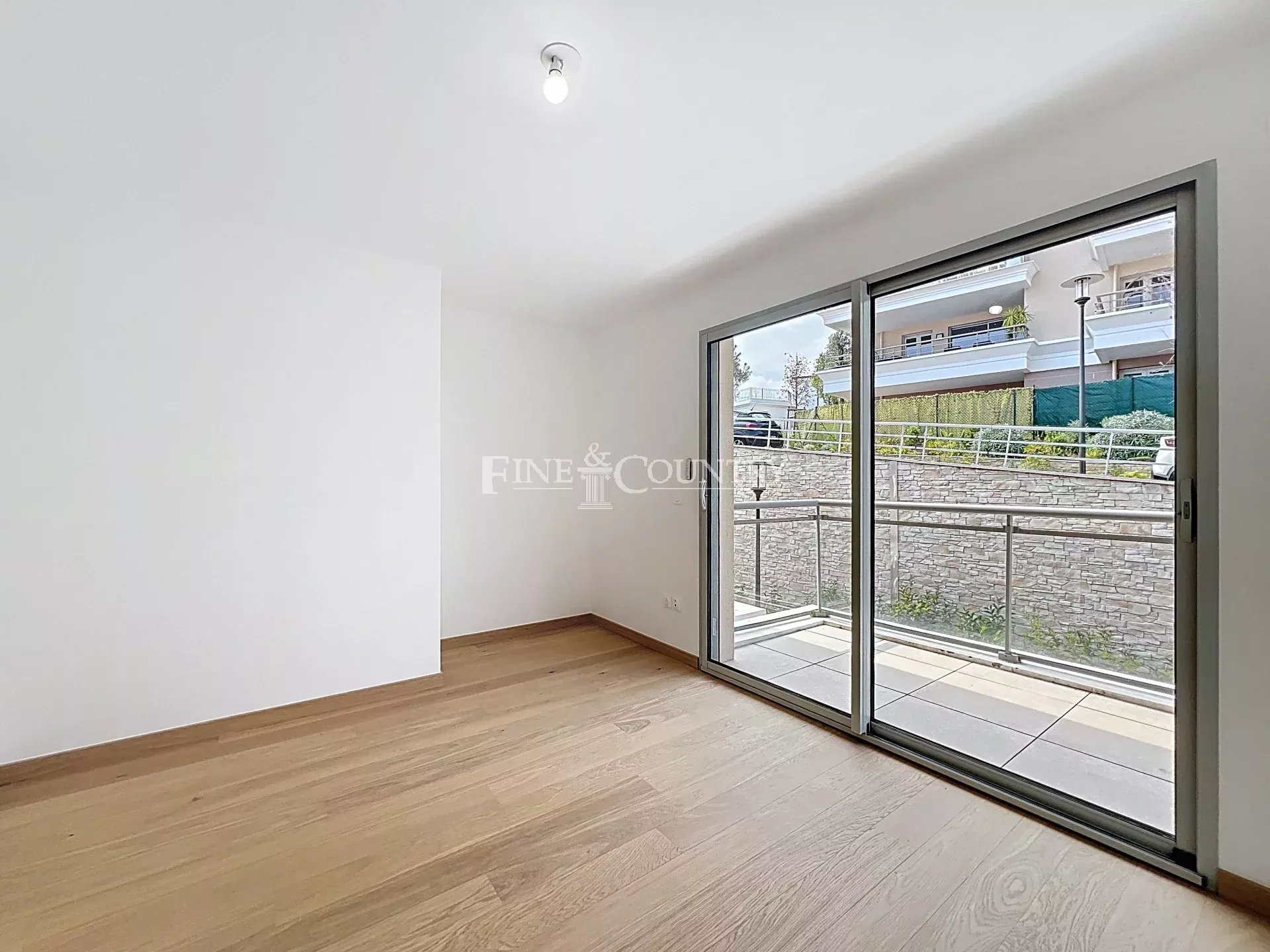 Photo of Apartment for Sale – Le Cannet – Sea View