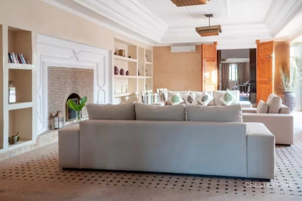 Image of Villa - 6 Bedrooms for Sale in Marrakech-Ménara-Marrakech-Morocco, Image 8