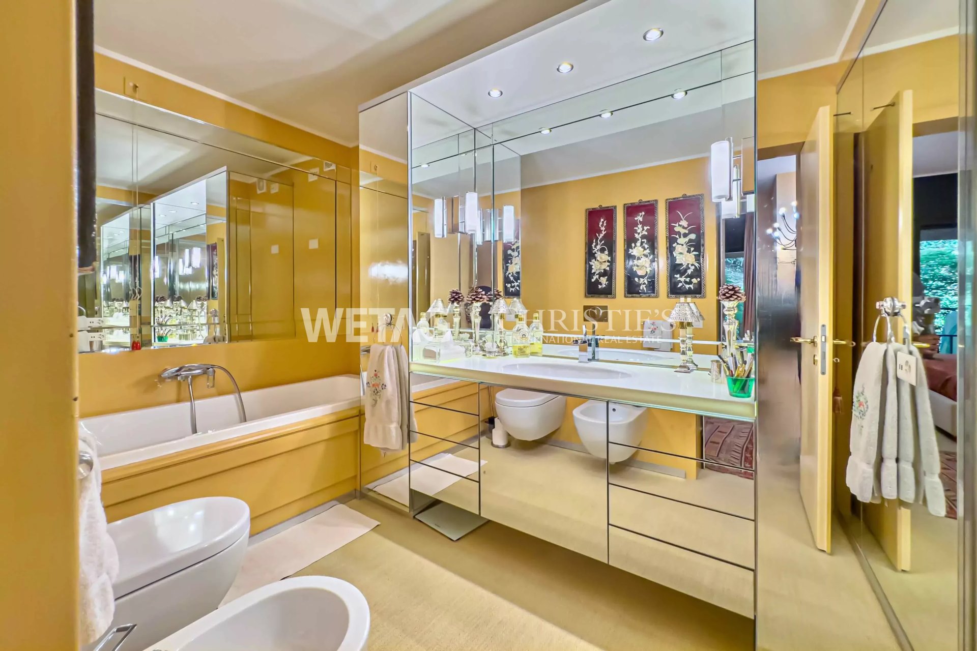 2 Bedroom Apartment/Flat's Image 3