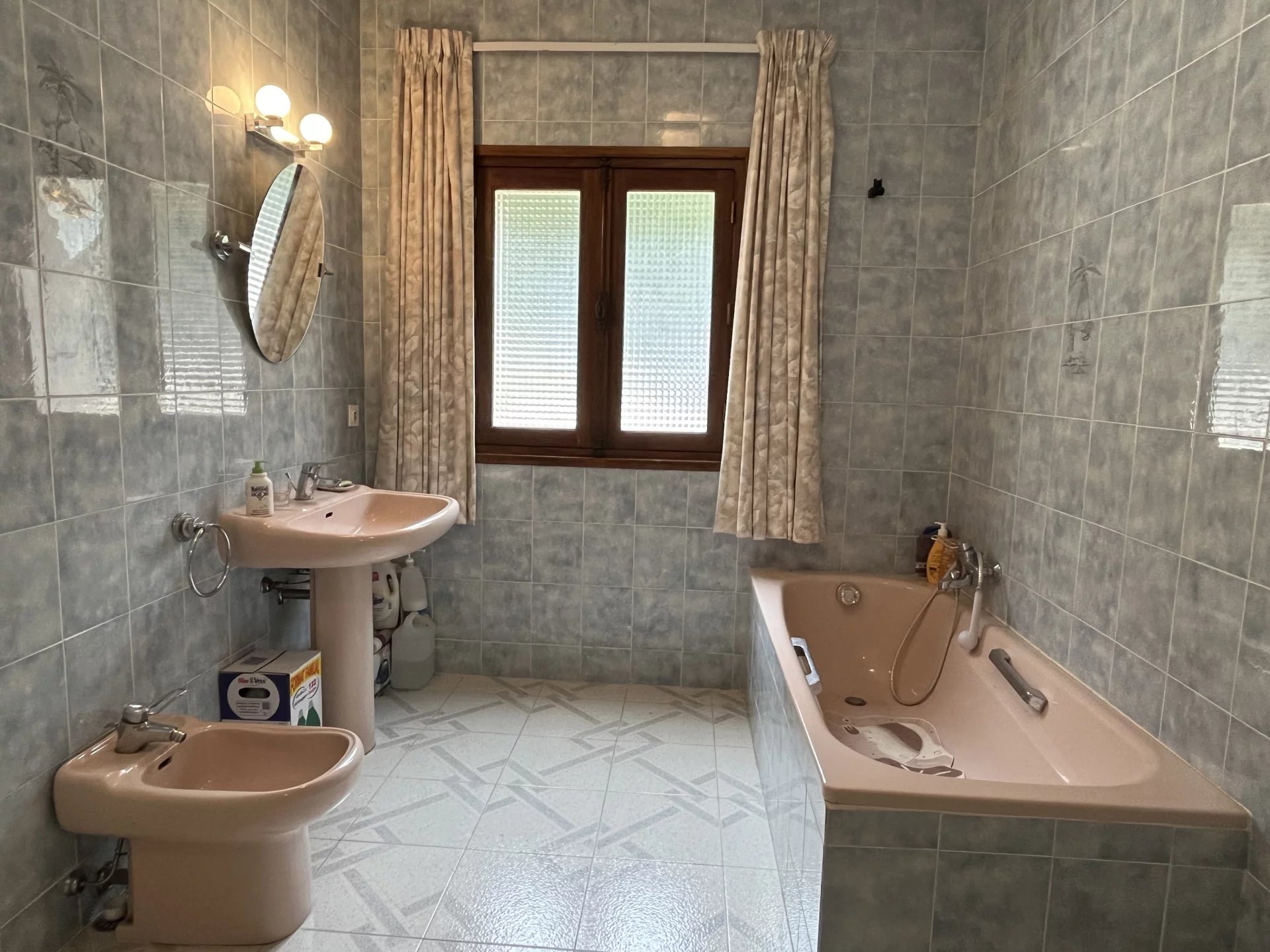 Great 6 bedroom villa with panoramic view - MONS Great 6 bedroom villa with panoramic view - MONS