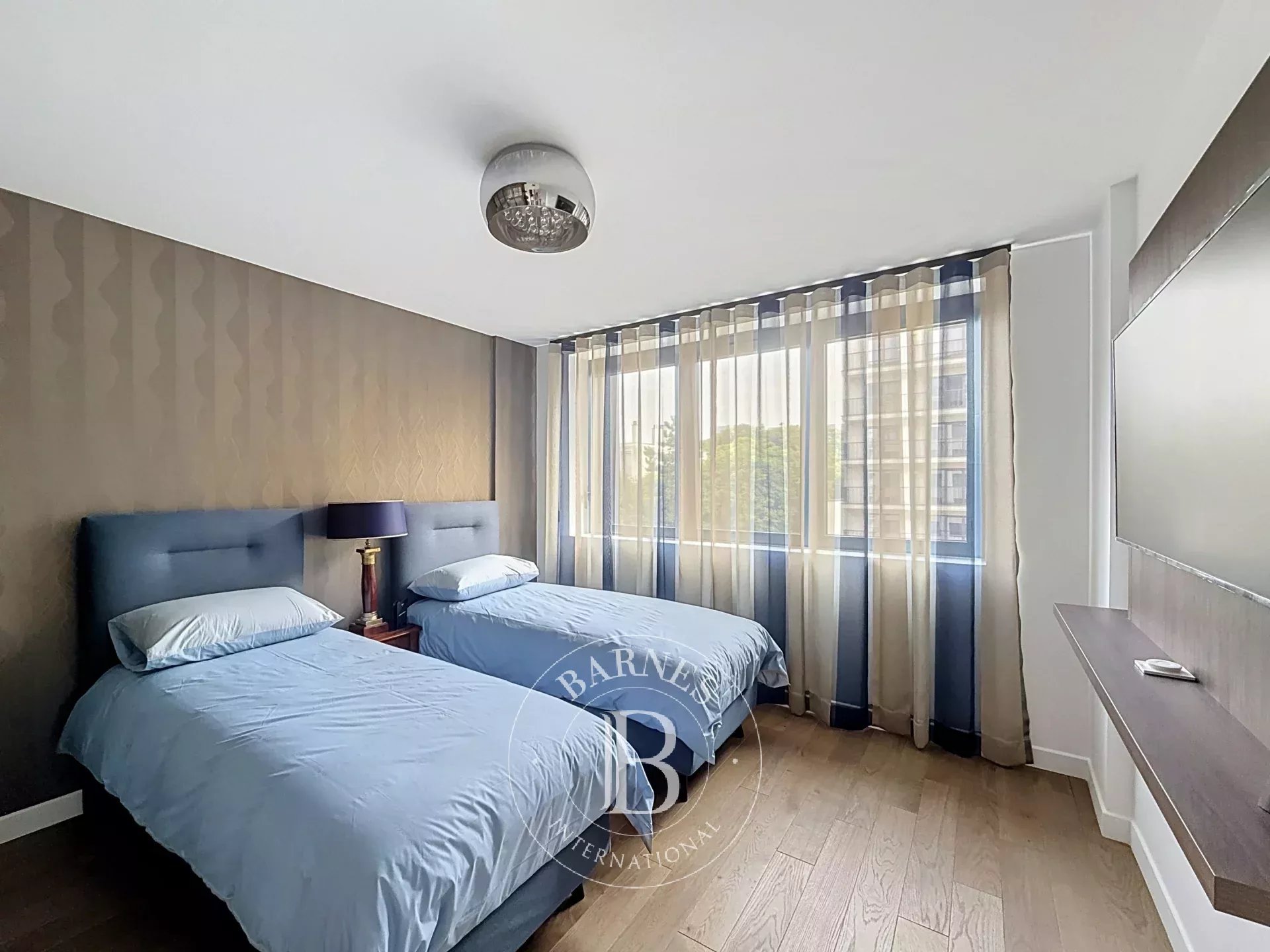 Neuilly-sur-Seine  - Piso 5 Cuartos 4 Habitaciones - picture 15