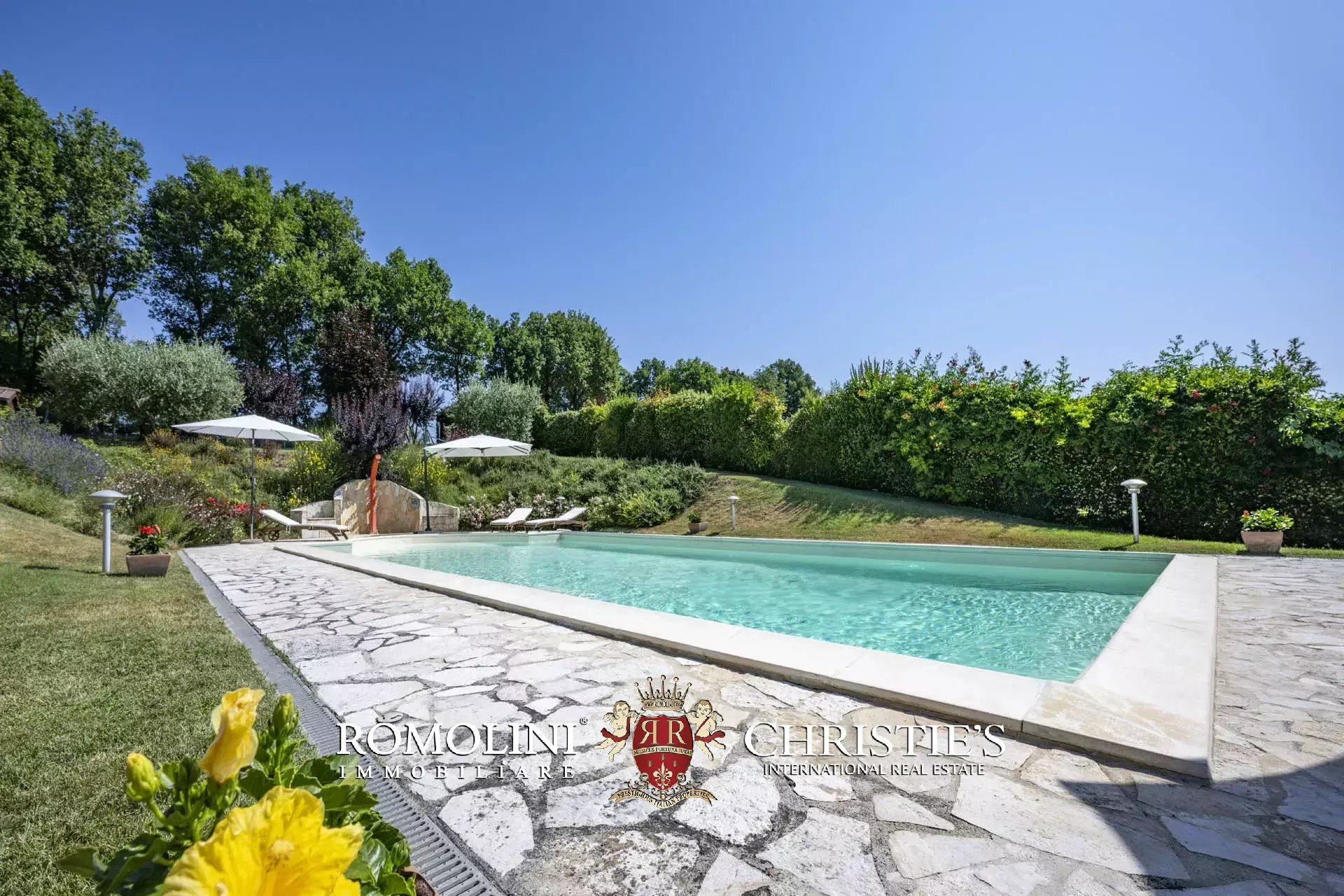 3 Bedroom Villa/Townhouse's Image 14