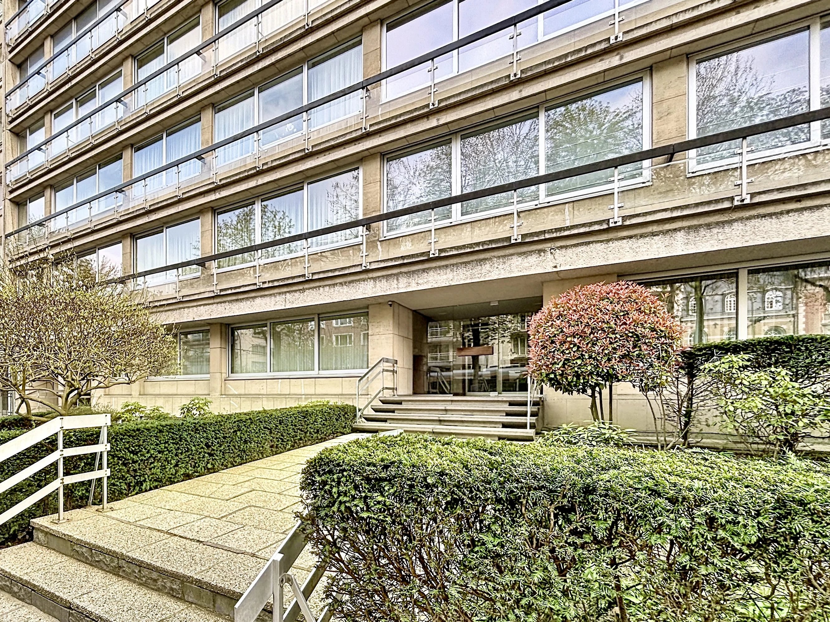Uccle - Appartement 4 chambres, dernier étage, terrasses