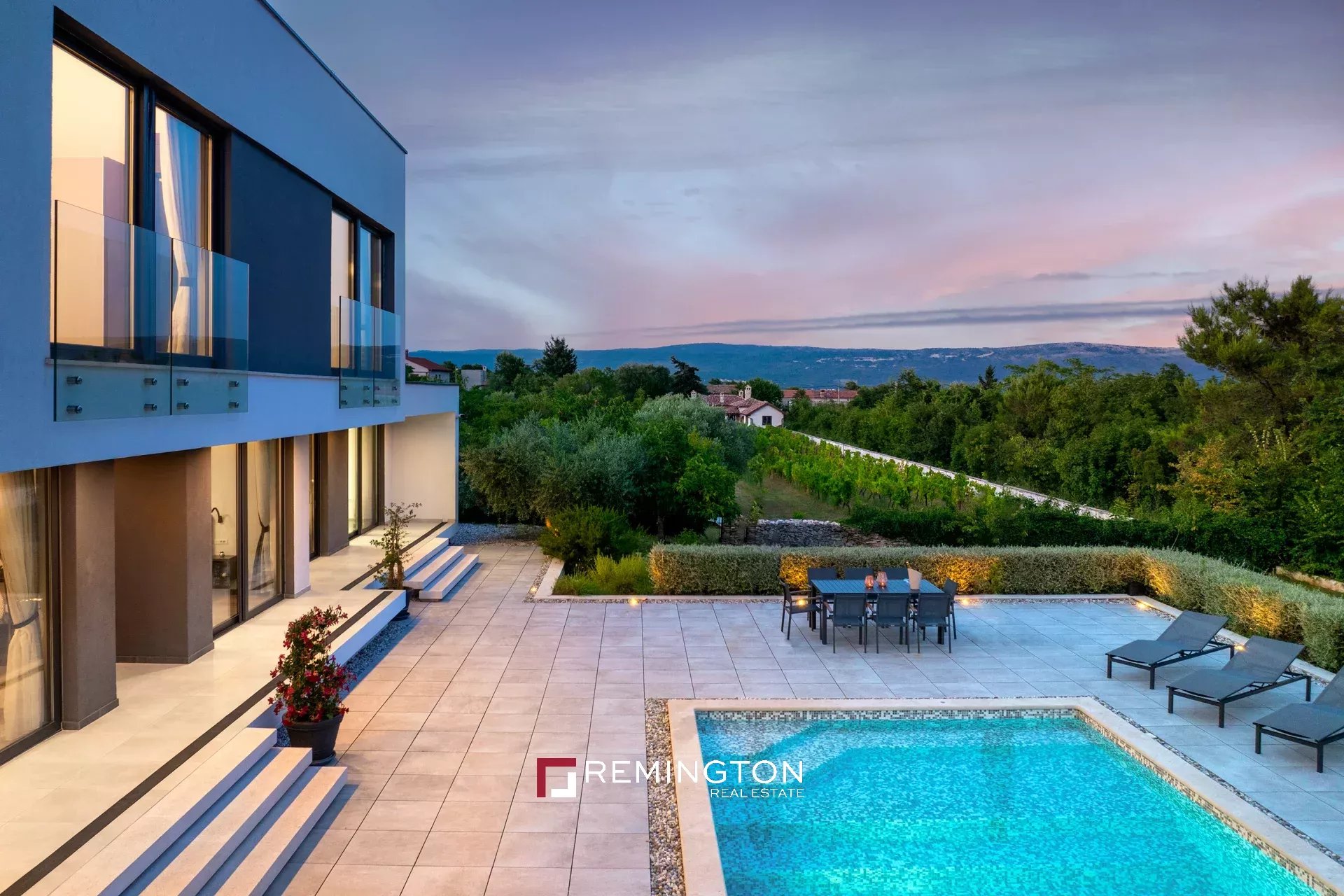 Villa/Townhouse's Image 9