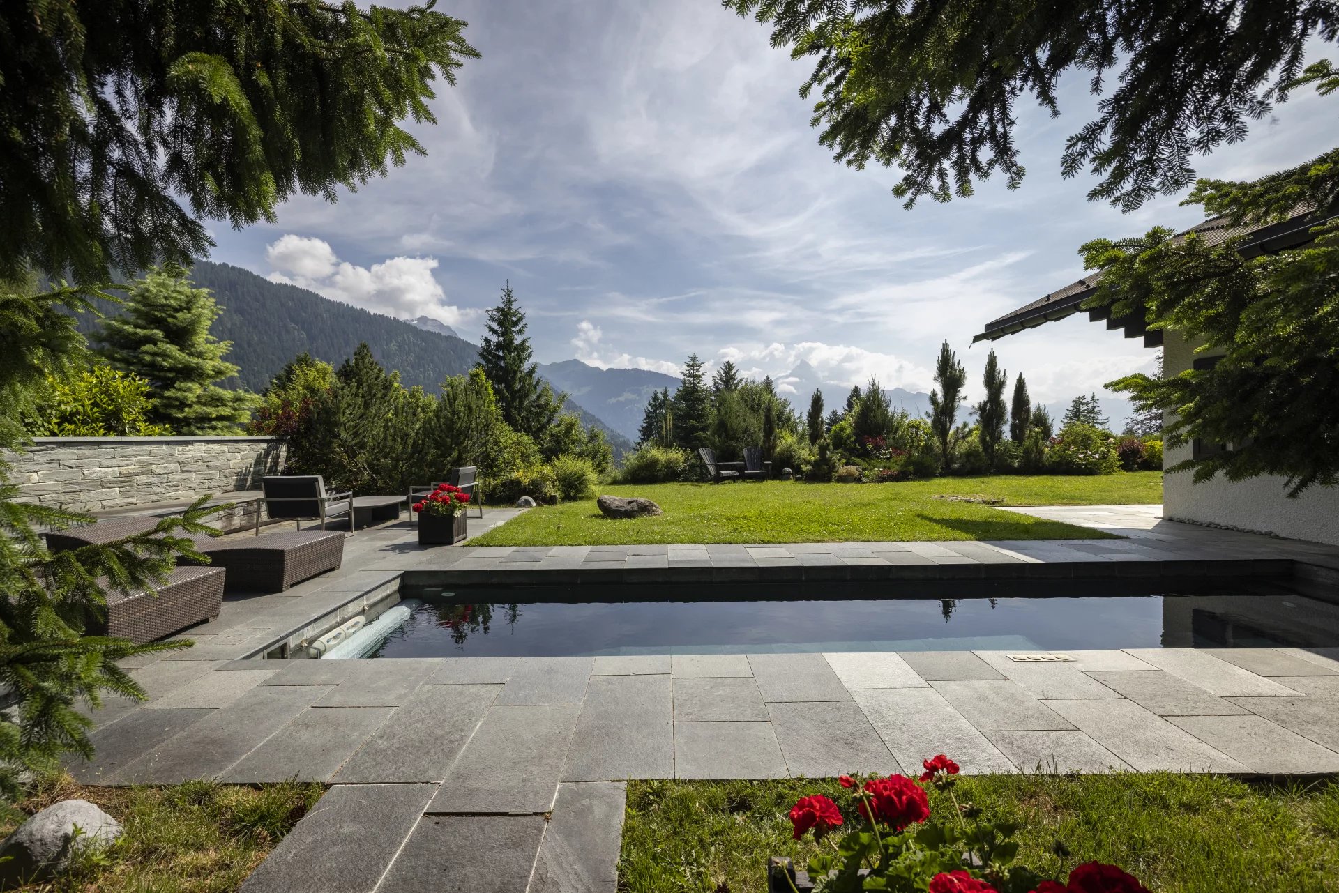 Villa in Gryon: Luxury and Nature at your service