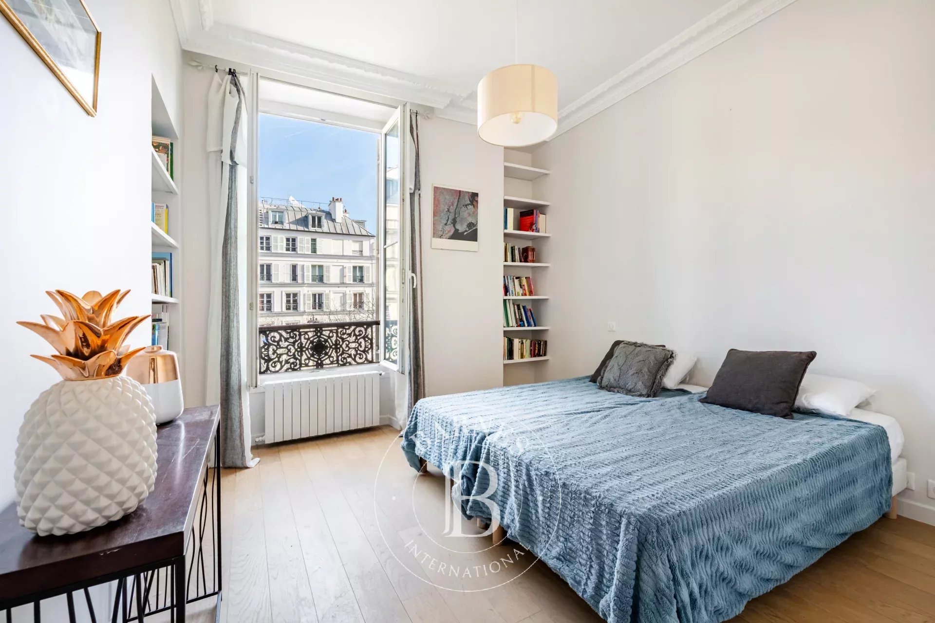 Daire Paris 3ème - picture 7