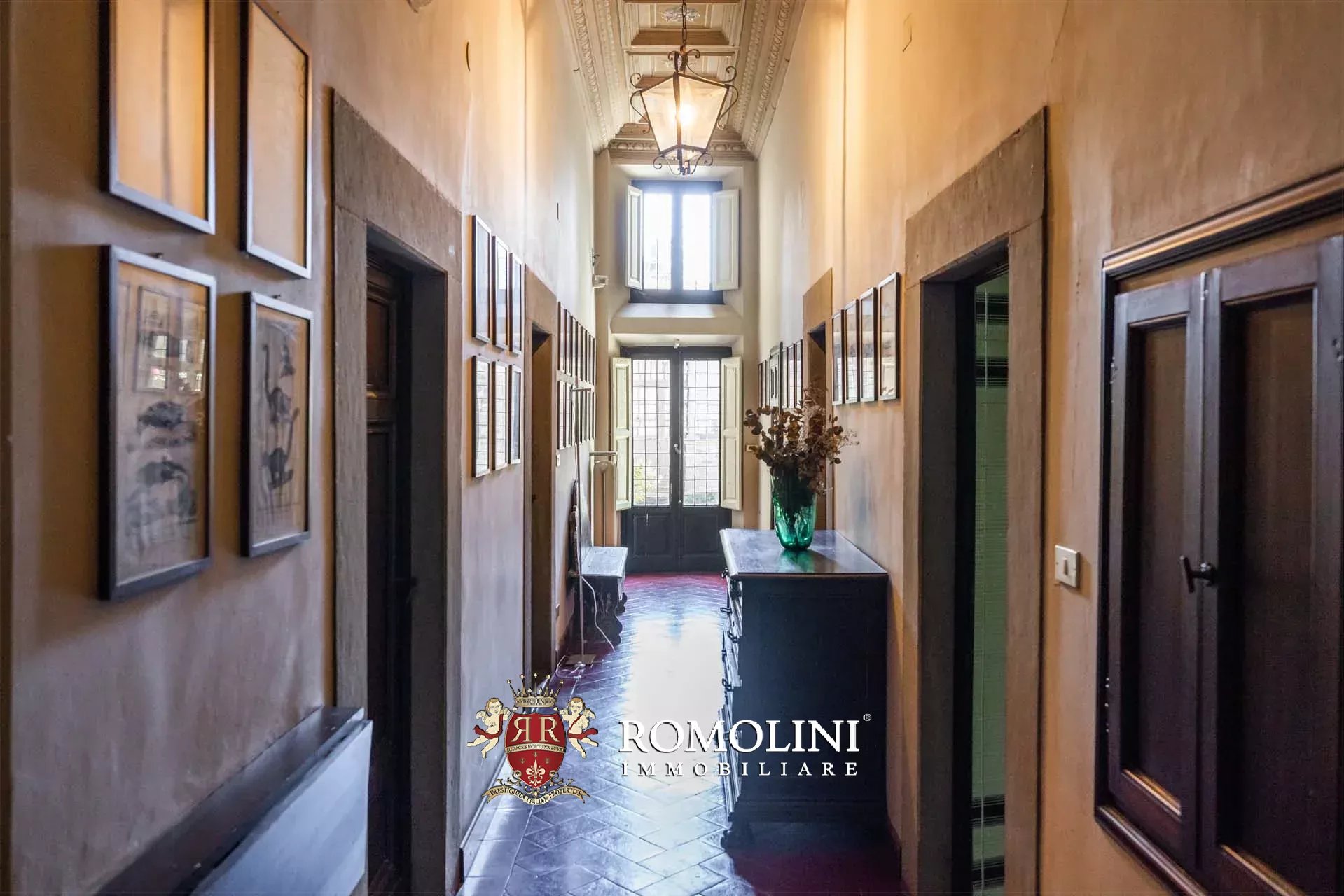 60 Bedroom Chateau's Image 39