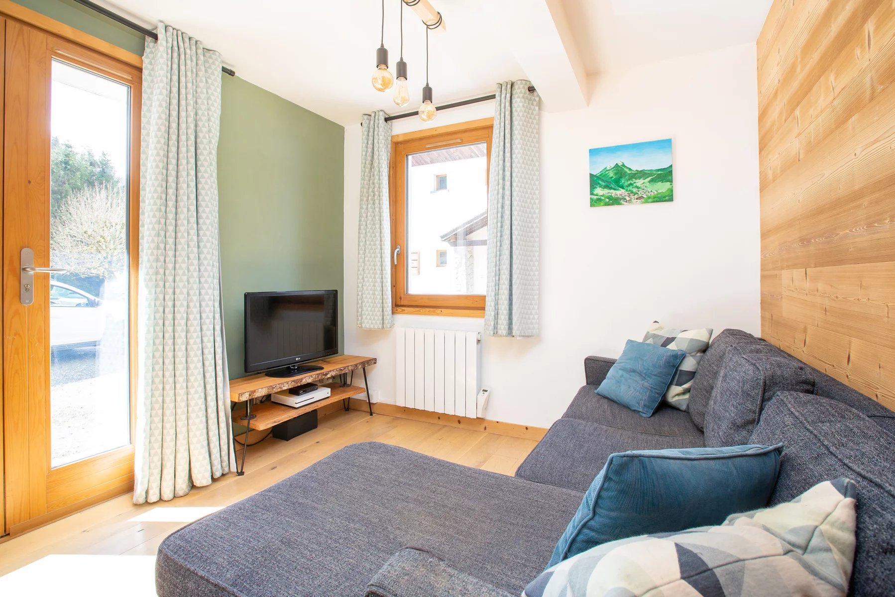 Photo of MONTRIOND - Sunny 3-bedroom apartment in central Montriond