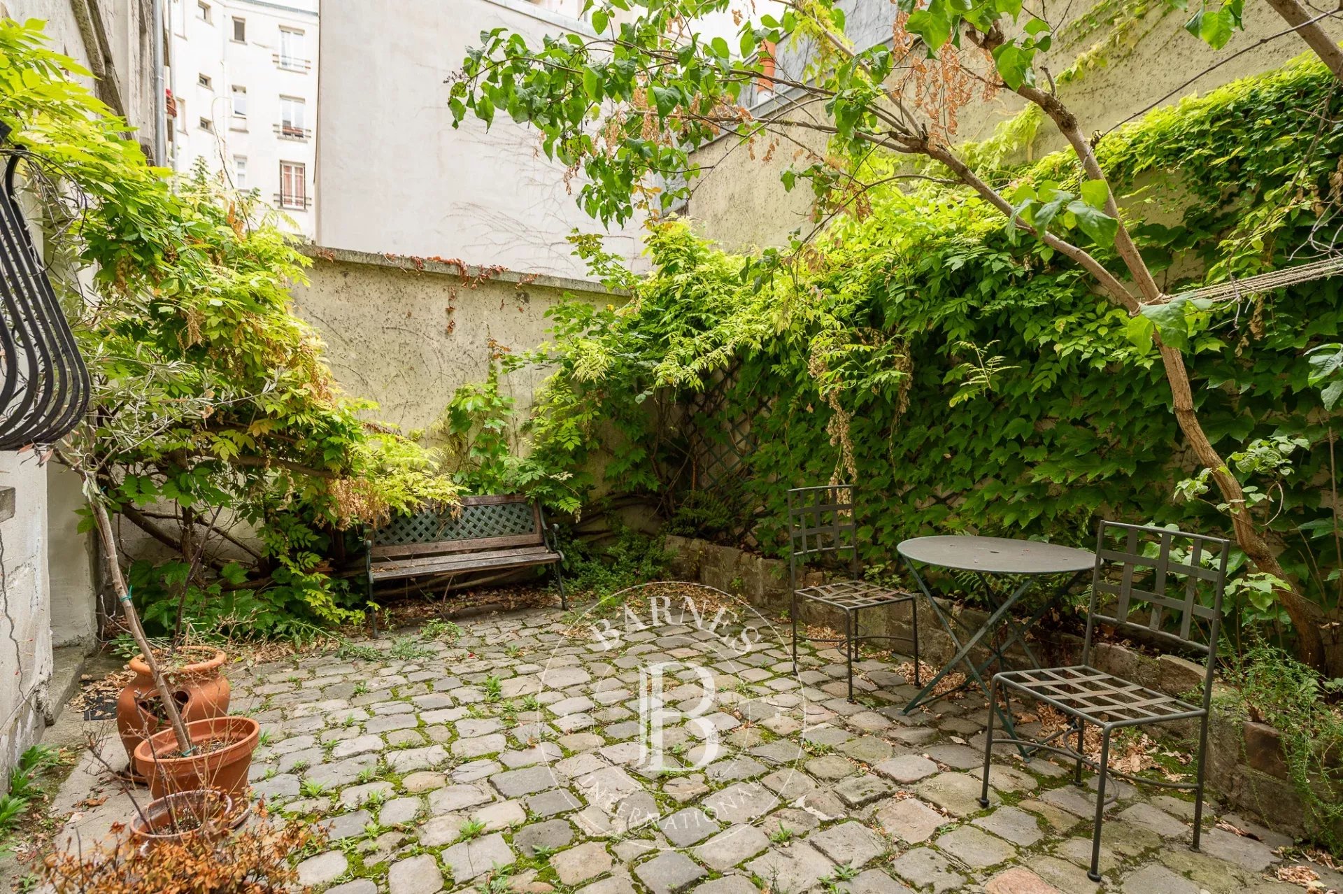 Daire Paris 18ème - picture 9