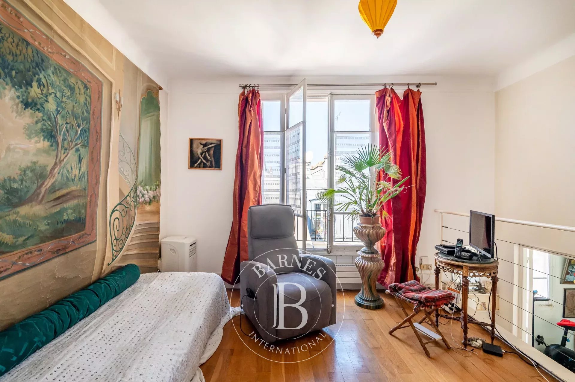 Paris 5 - Luxembourg - Top floor apartment, Jardin du Luxembourg panoramic view - picture 7