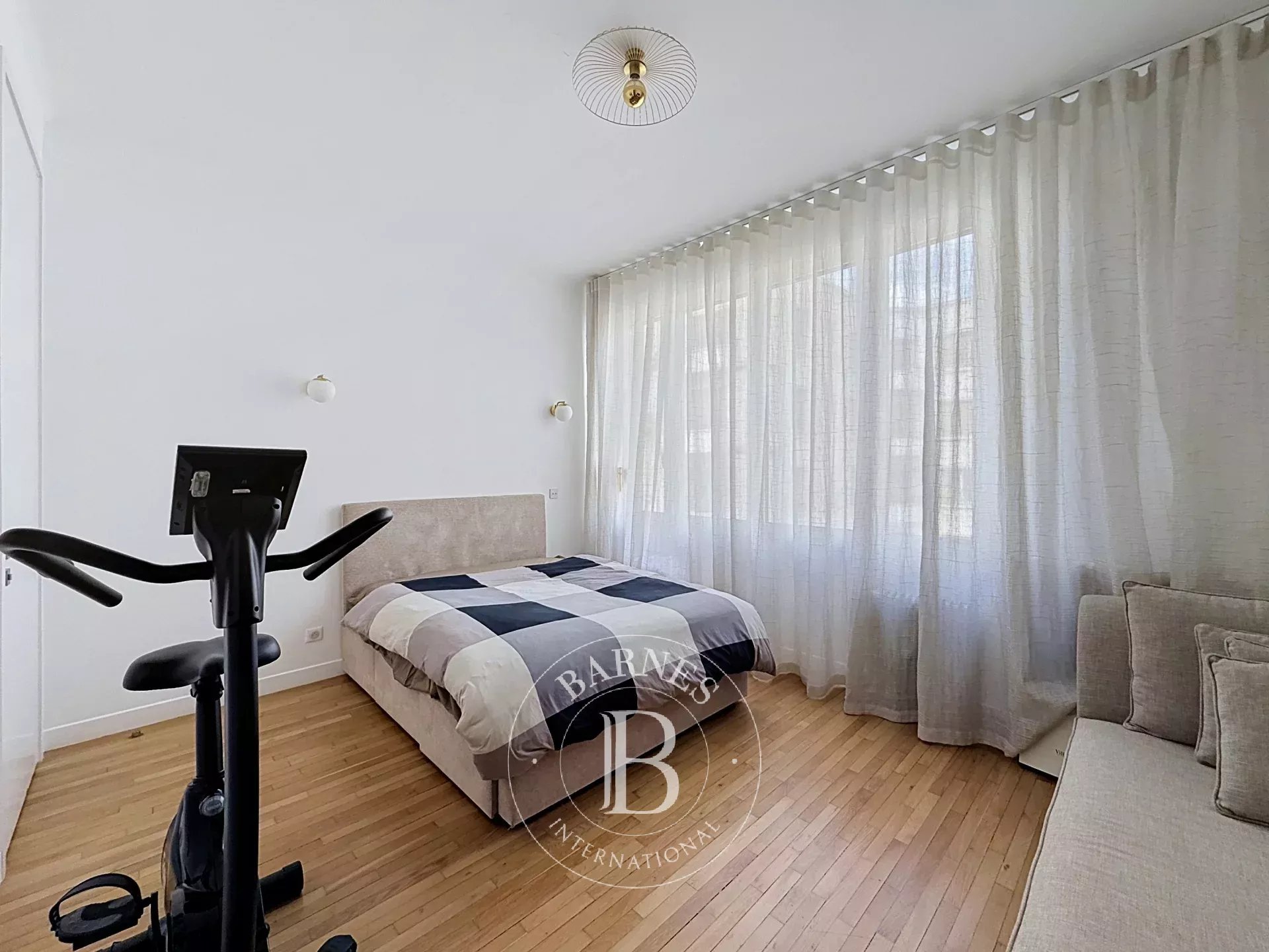 Neuilly-sur-Seine  - Appartement 7 Pi&egrave;ces 4 Chambres - picture 9