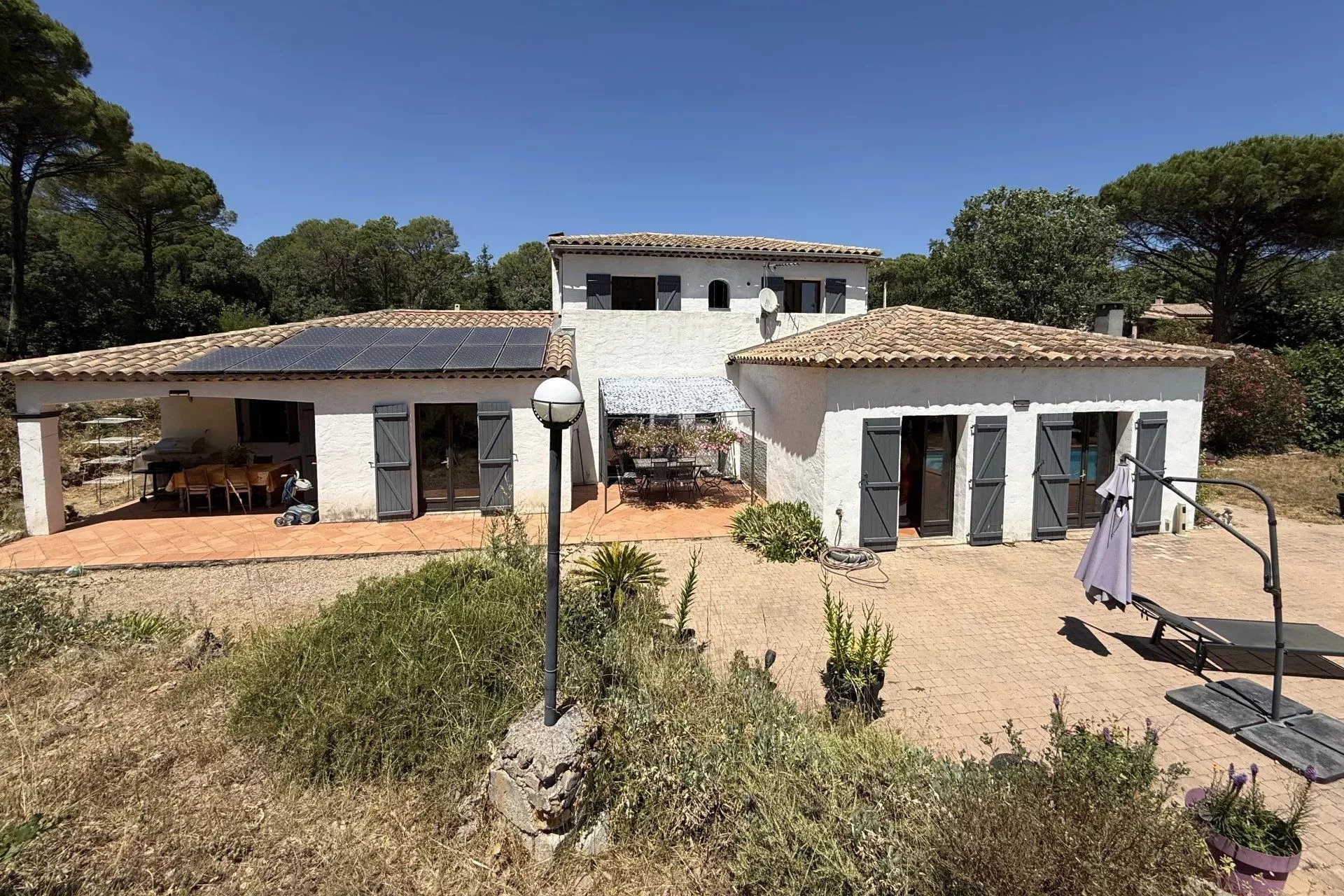 Spacious villa with pool - Fayence
