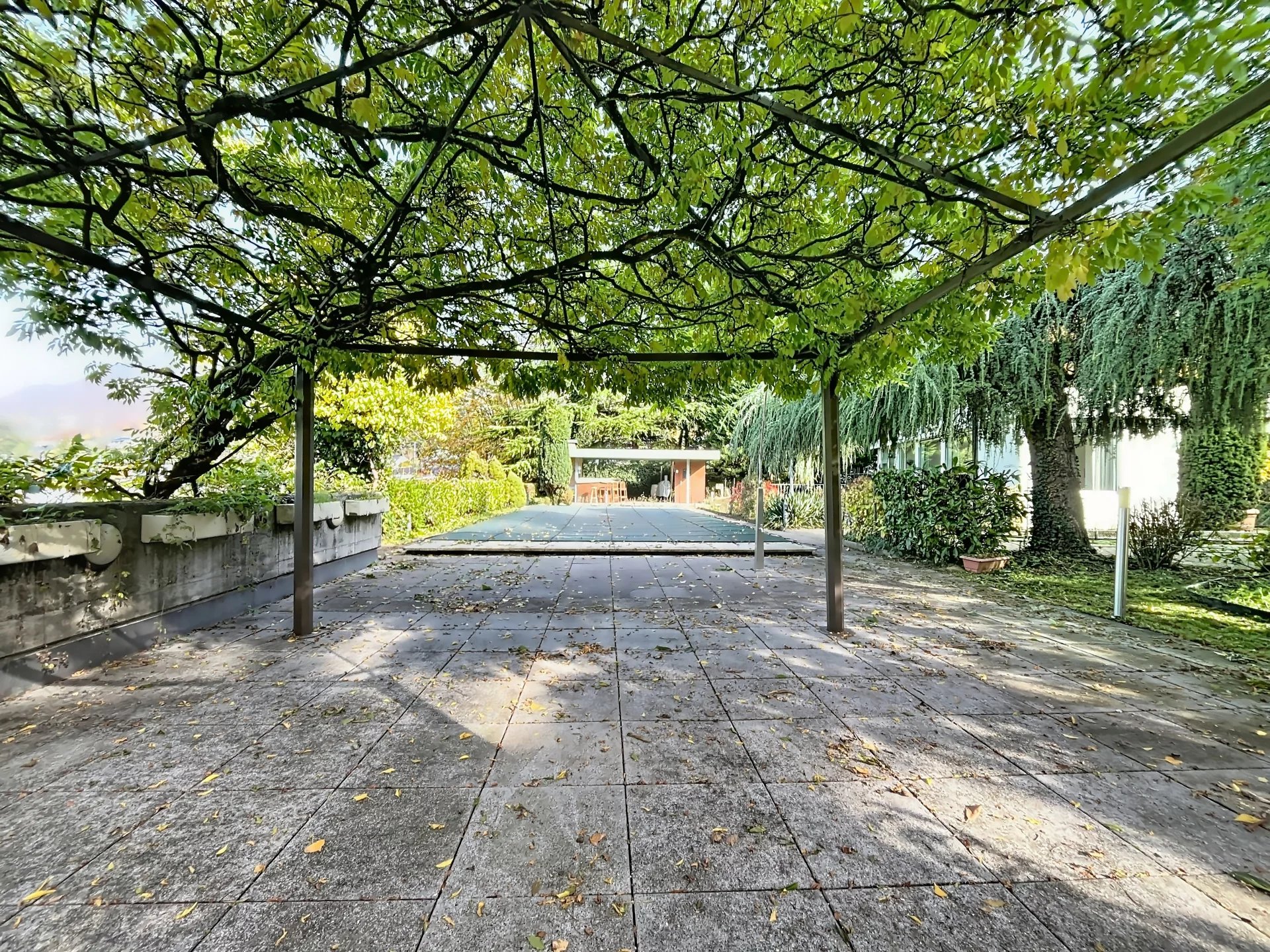 Propriété familiale modulable avec 3 logements