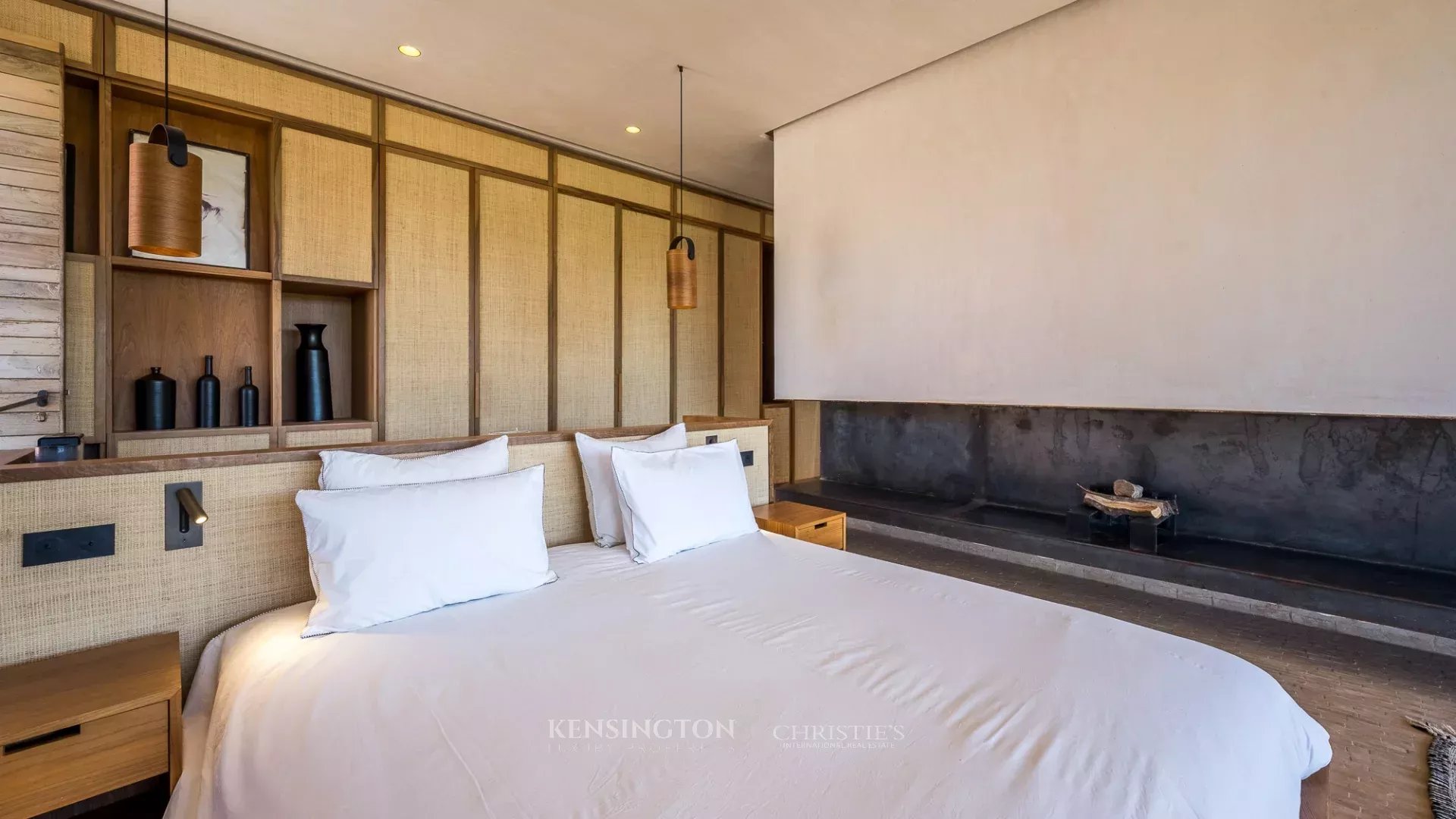 5 Bedroom Villa/Townhouse's Image 76