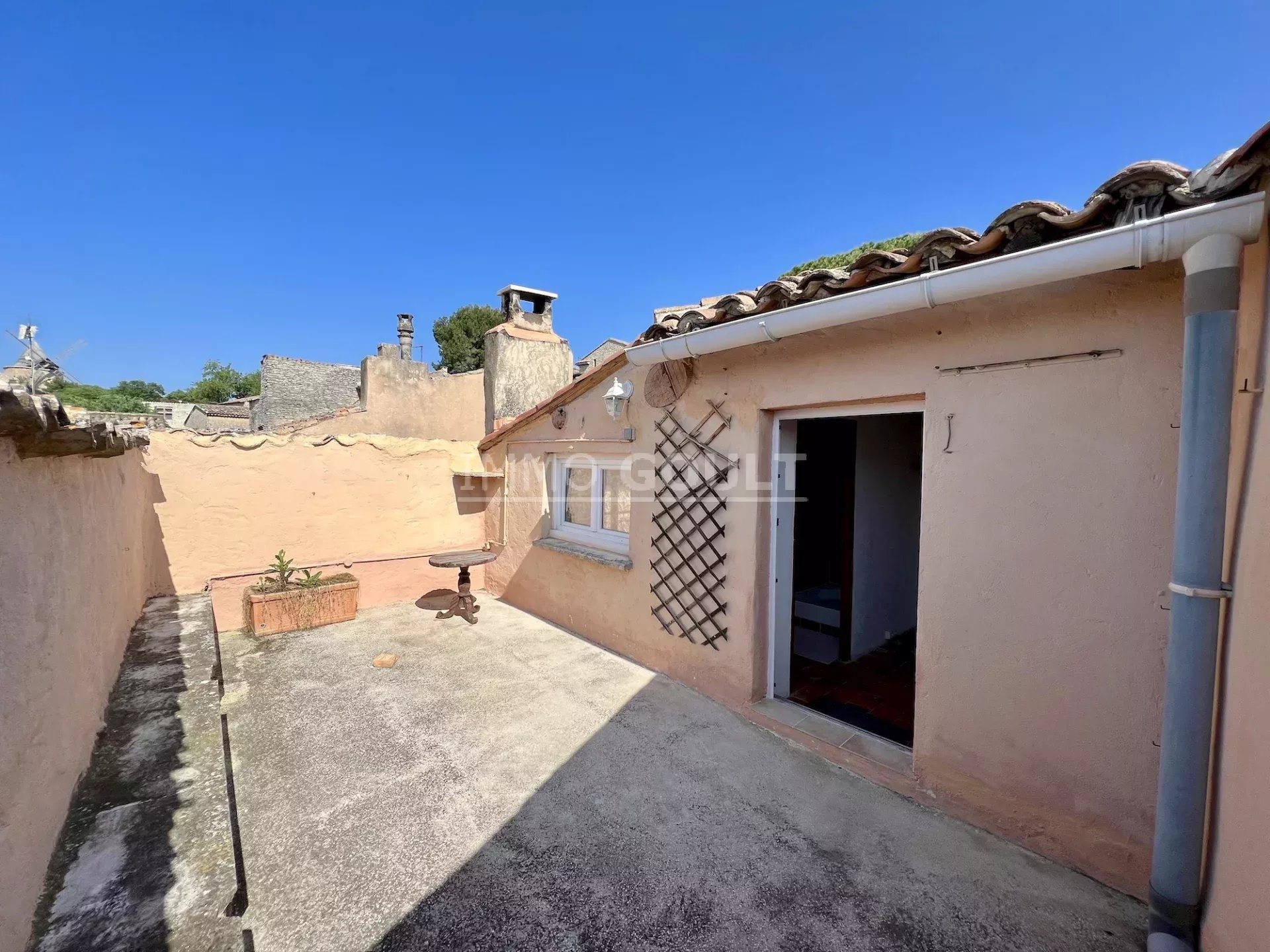 Agence immobilière de 