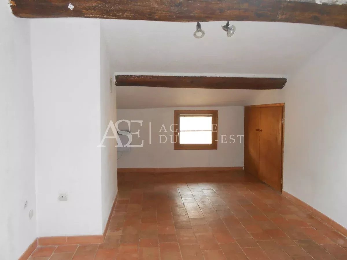 location Studio aix en provence rue espariat