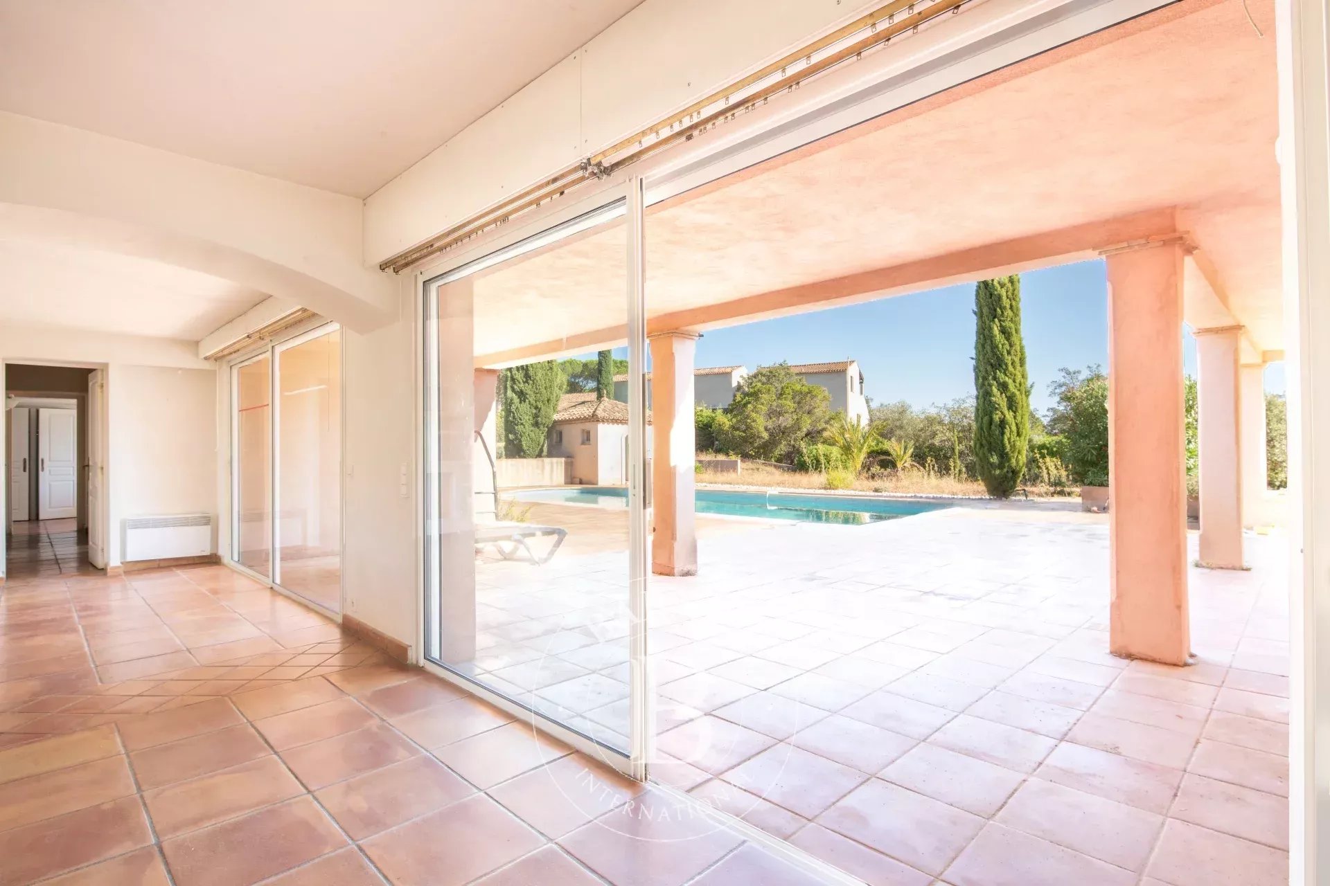 Villa Sainte-Maxime - picture 4