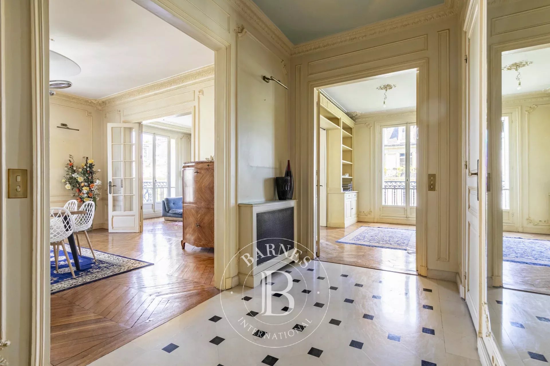 Paris  - Appartement 7 Pi&egrave;ces 4 Chambres - picture 13