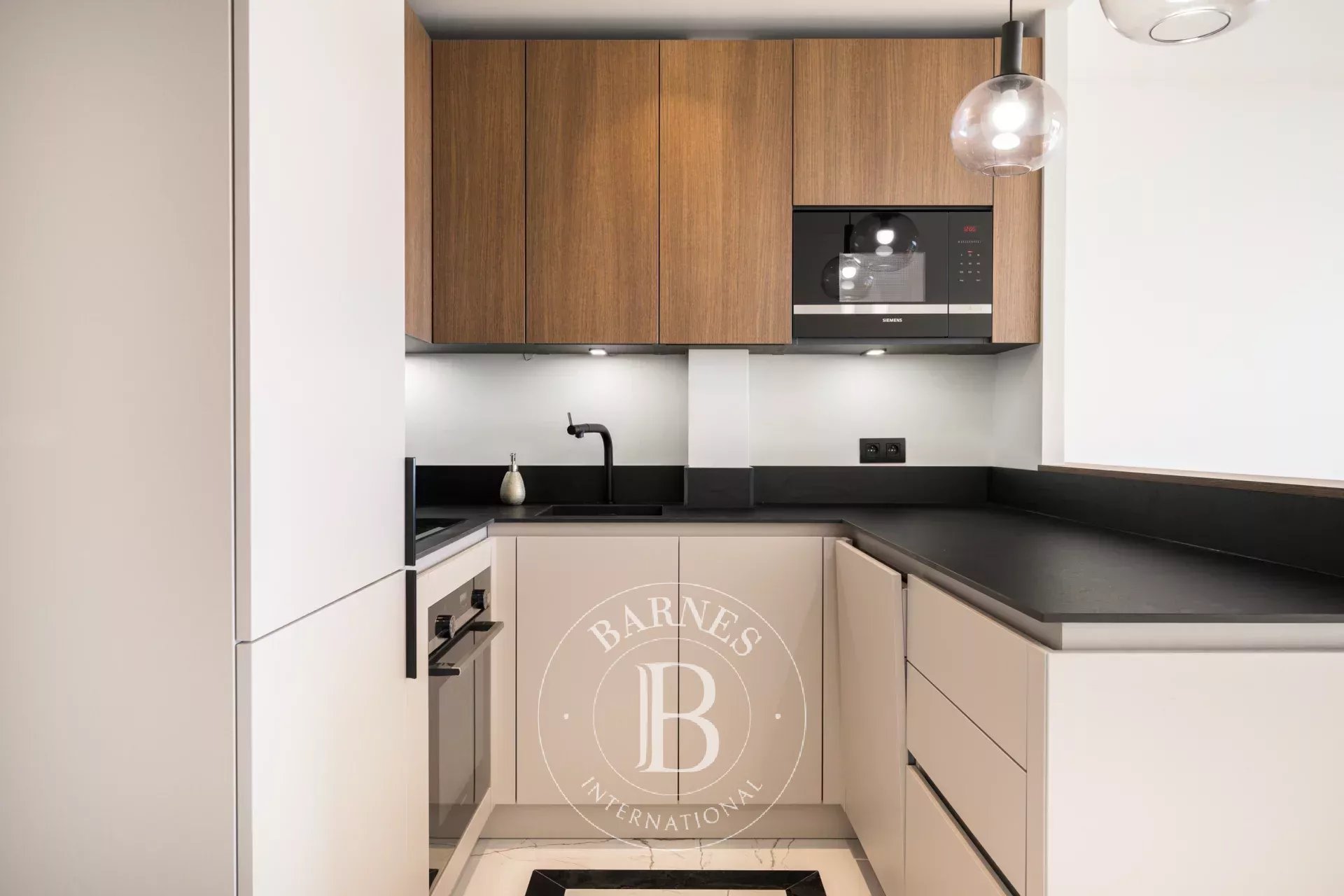 Daire Nice - picture 9