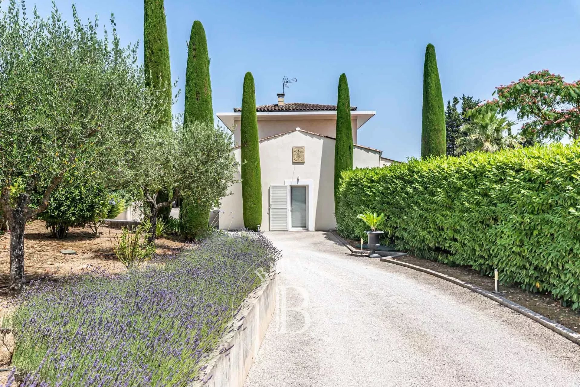 Villa Valbonne - picture 8