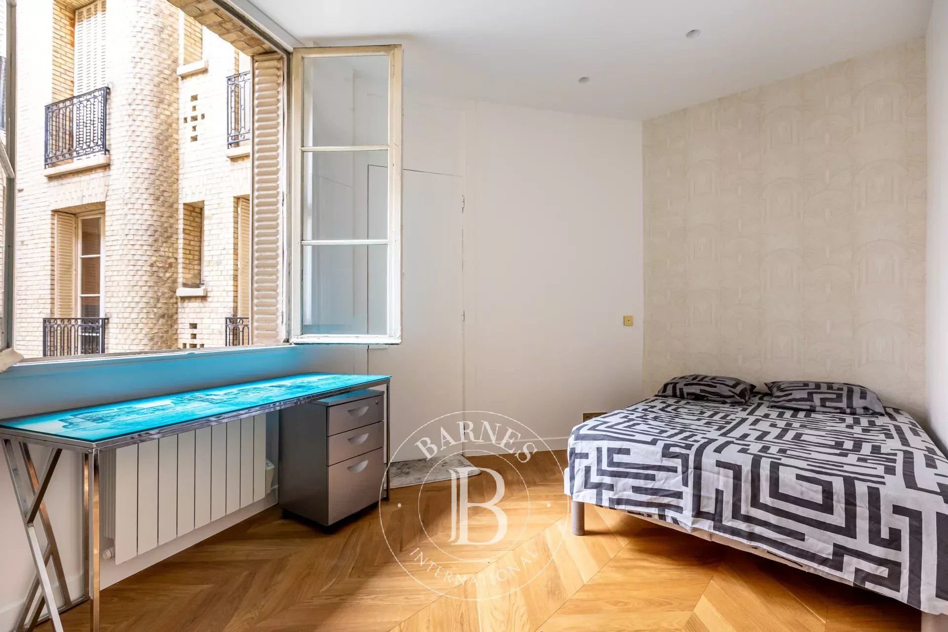 Paris  - Appartement 7 Pi&egrave;ces 4 Chambres - picture 14