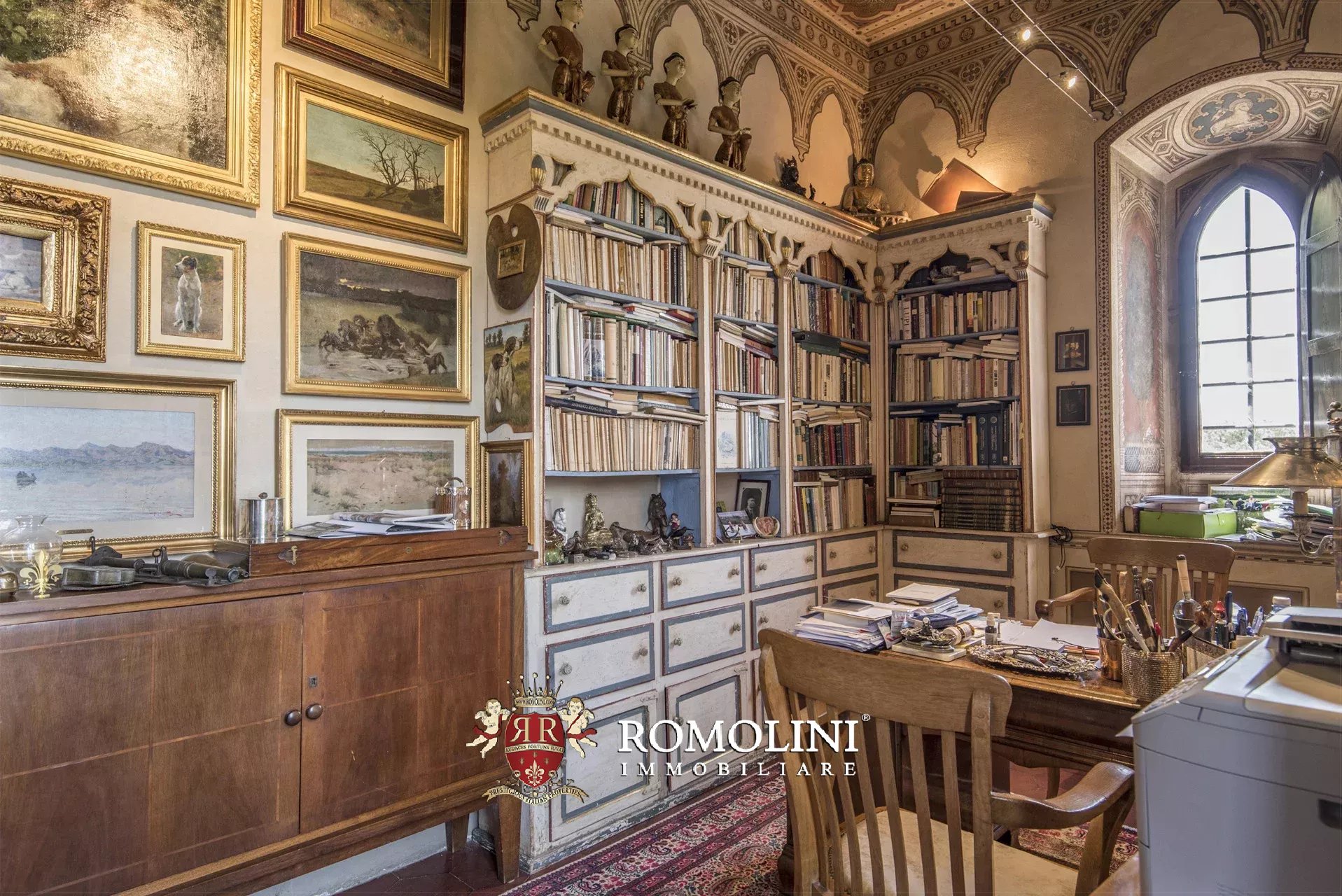8 Bedroom Villa/Townhouse's Image 63