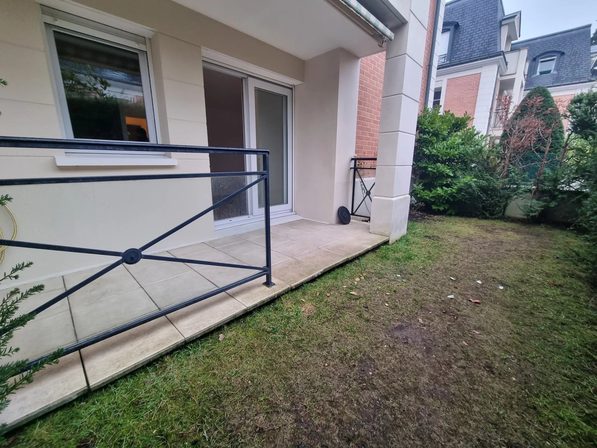 RDJ 3 P 70m² Box et cave