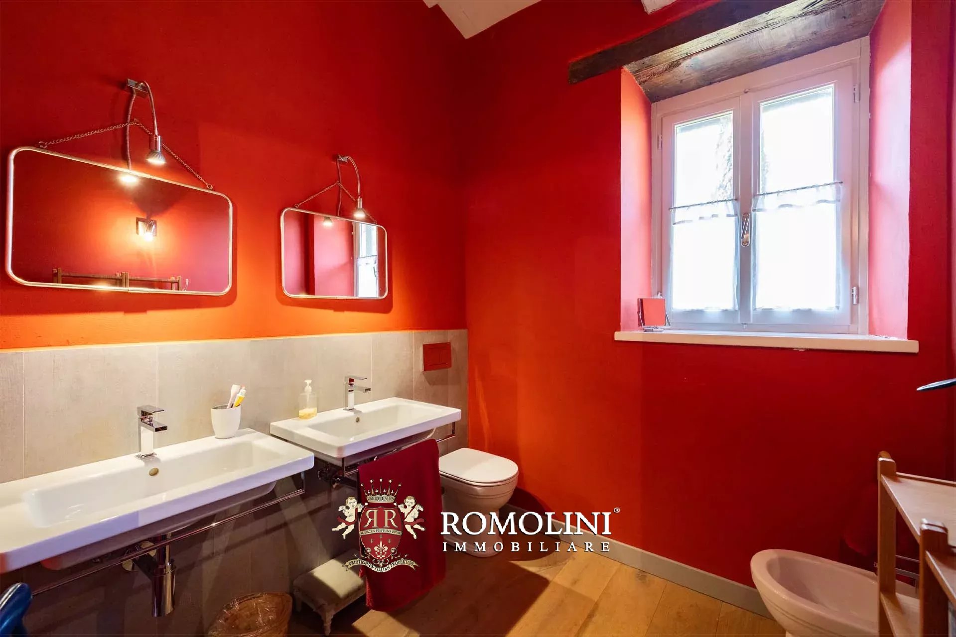 5 Bedroom Villa/Townhouse's Image 26