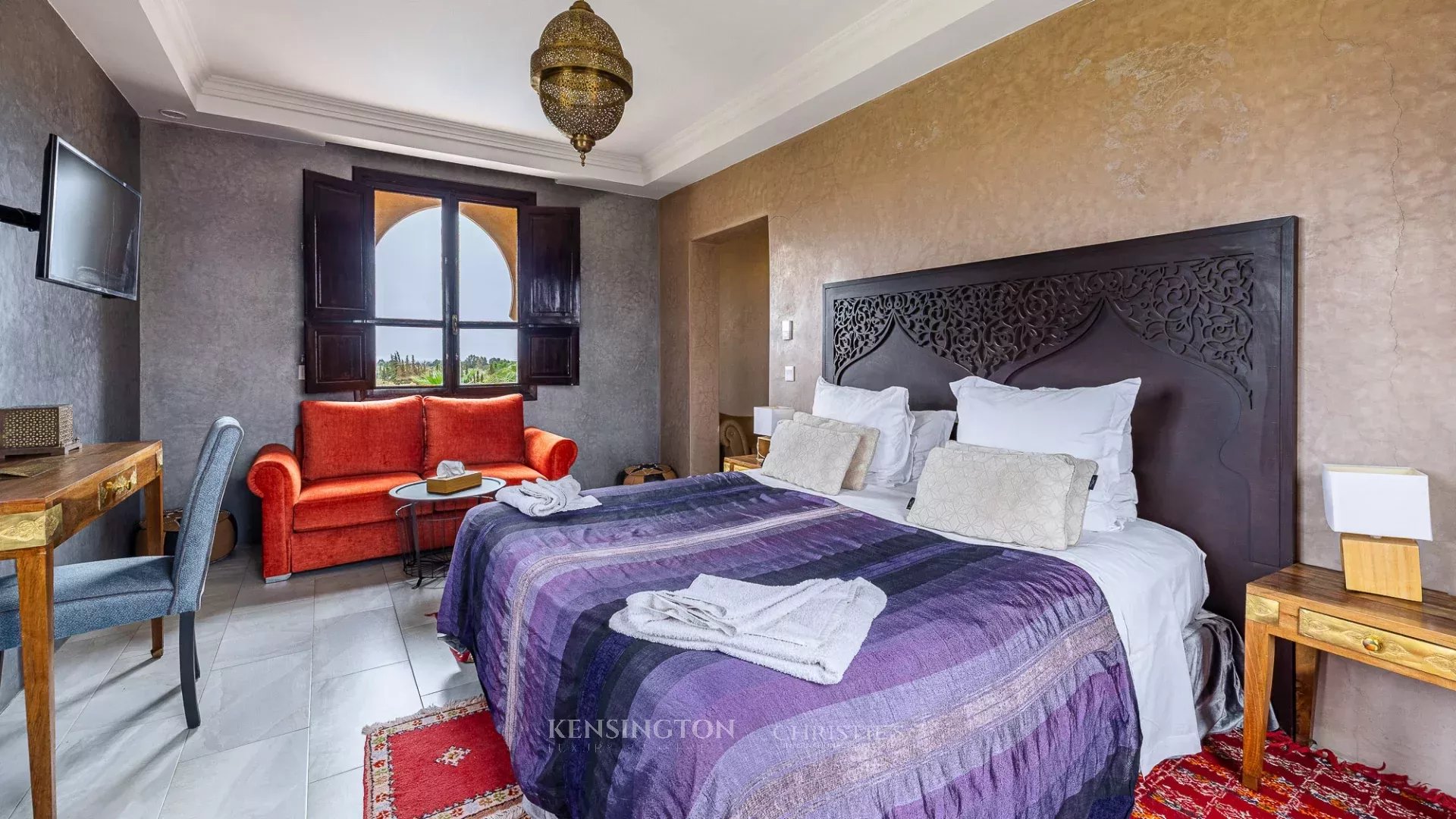6 Bedroom Villa/Townhouse's Image 32