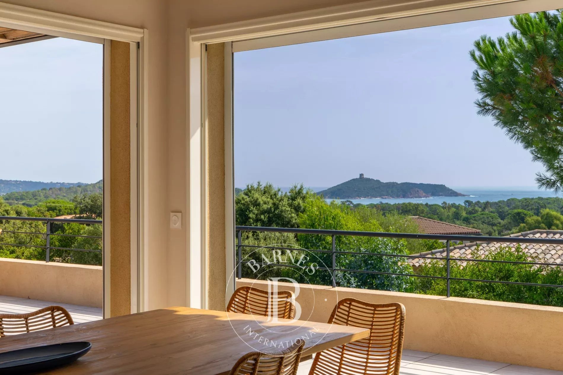 Villa Sainte-Lucie-de-Porto-Vecchio  -  ref 87141897 (picture 2)