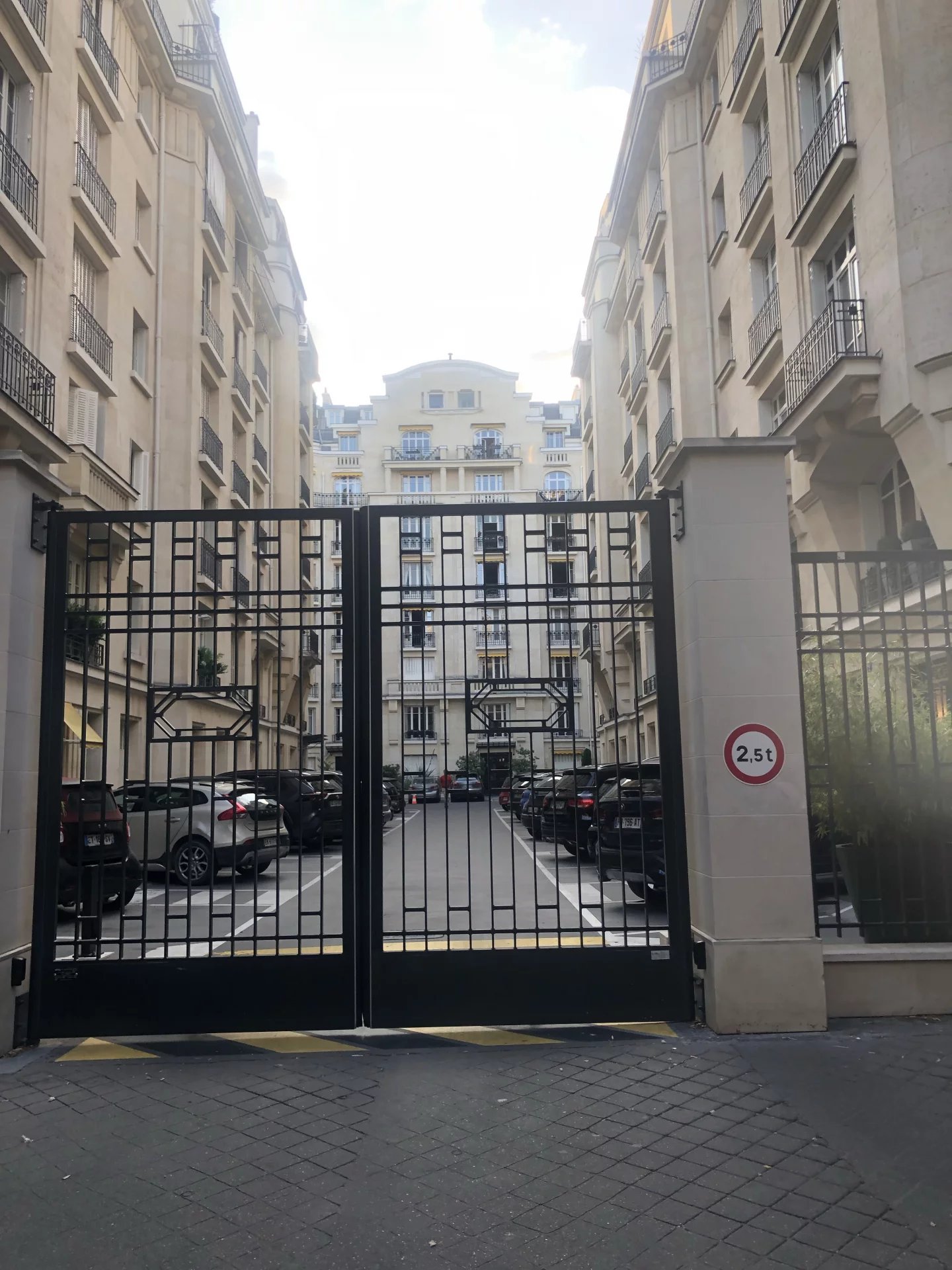 Agence immobilière de Nes Invest Immo