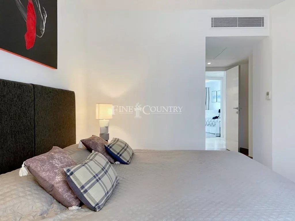 Photo of APPARTEMENT FOR SALE CANNES CROISSETTE