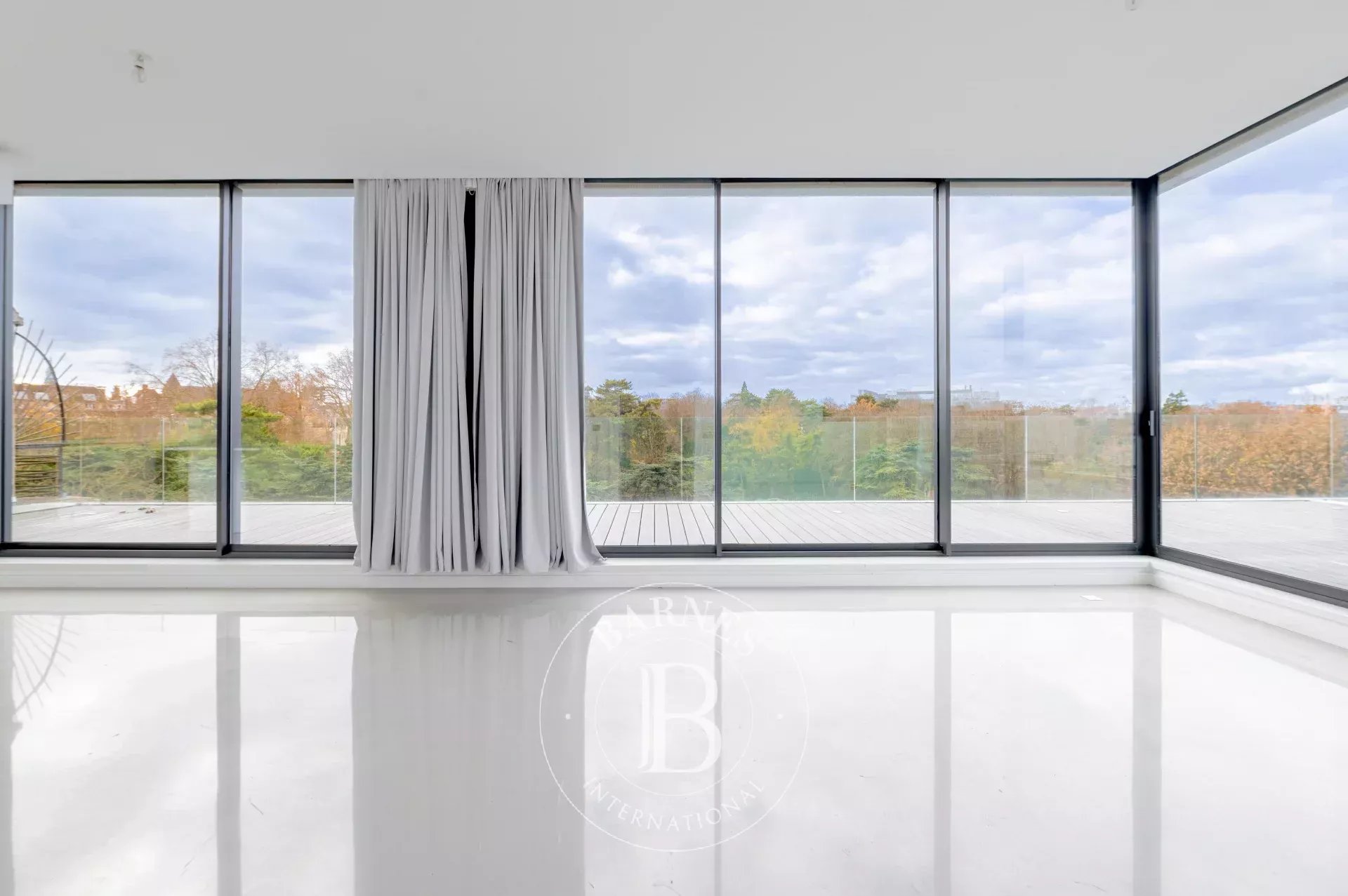 Apartment Paris 75014  -  ref 86569710 (picture 1)