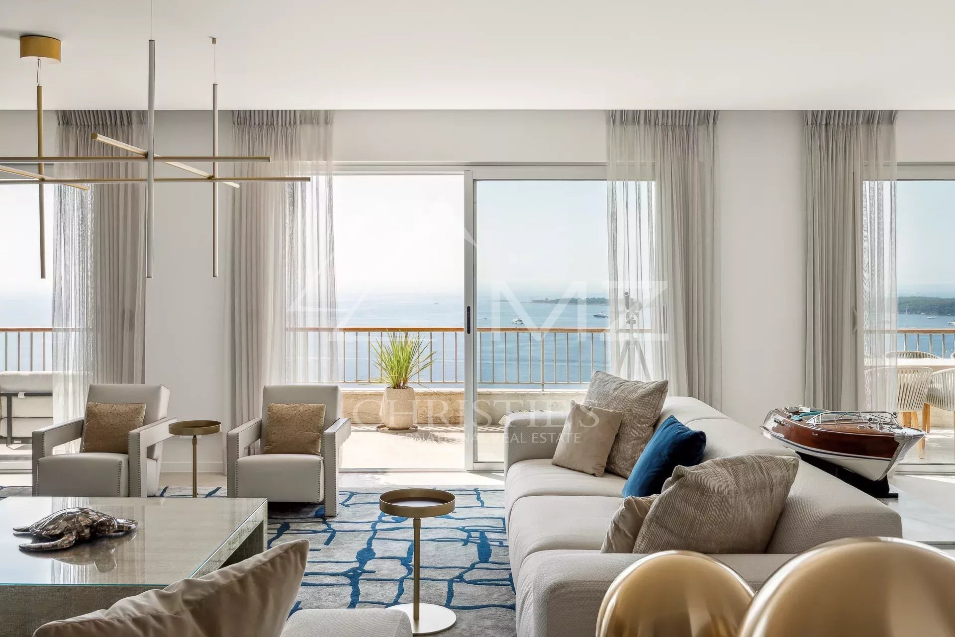 3 Bedroom Apartment/Flat's Image 11