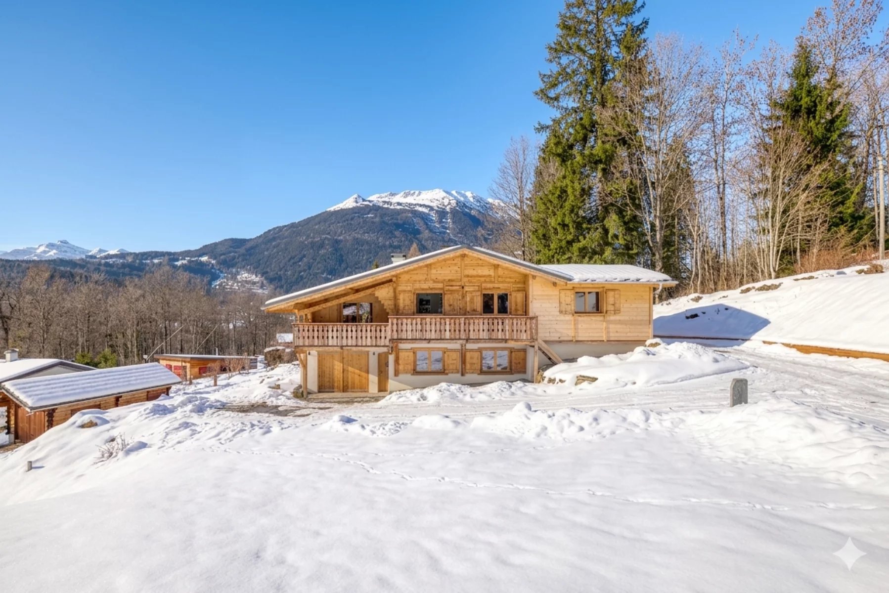 Photo of LES HOUCHES - Newly renovated 4-bedroom chalet
