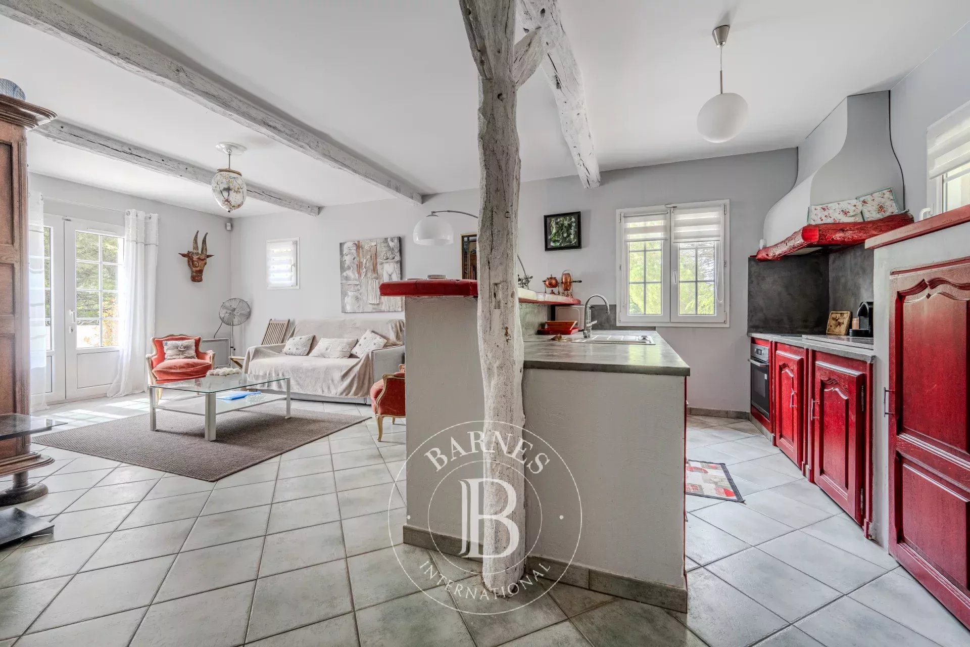 AIX EN PROVENCE NORTH - 15 MINUTES AIX-EN-PROVENCE - HOUSE 200sqm (350sqm in total) - LAND 4000m² - 3 BEDROOMS - ANNEXE - BASEMENT - GARDEN - SWIMMING POOL - SECLUDED - picture 18