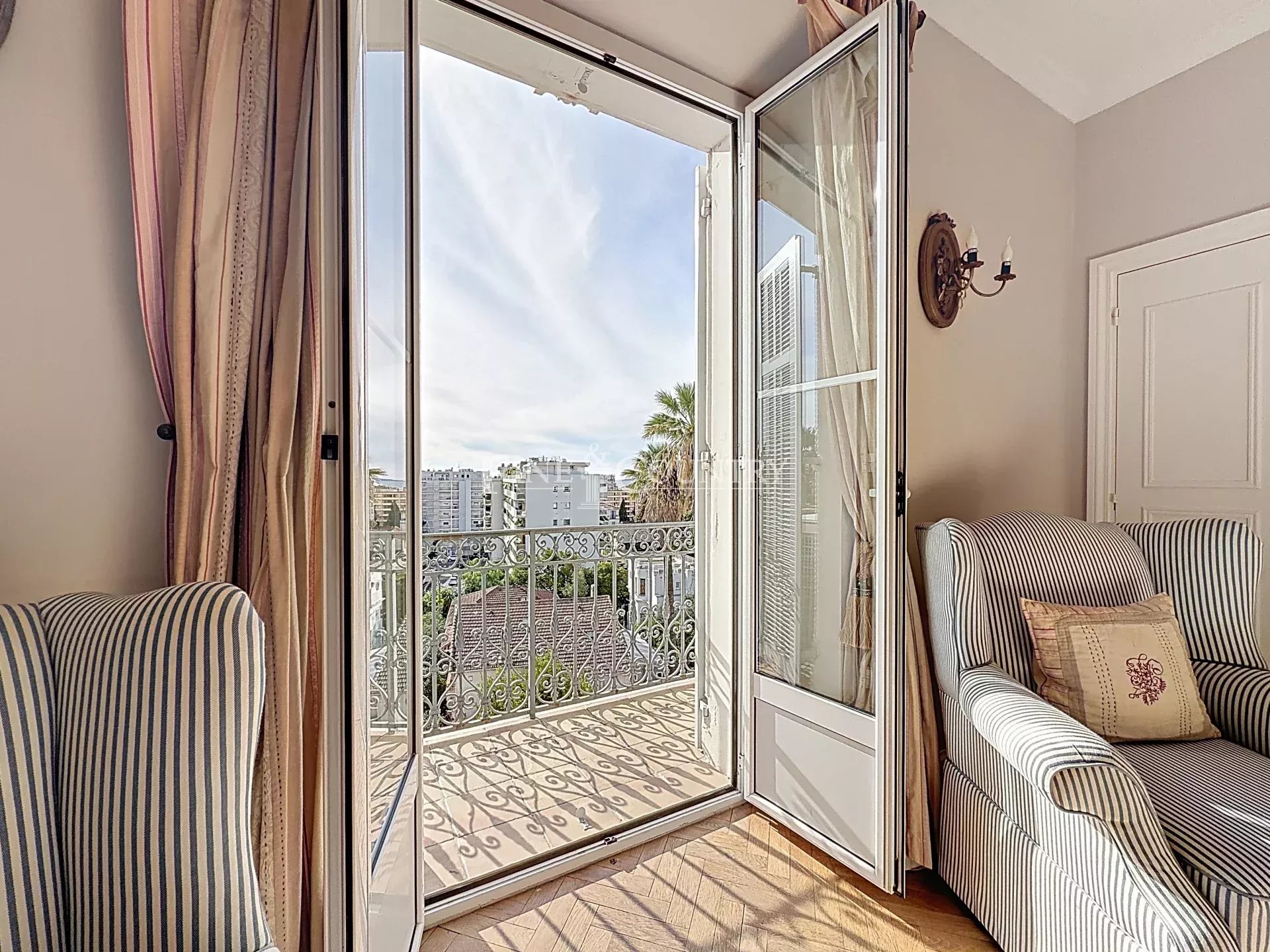 Photo of Apartment for sale Cannes walking distance to the centre