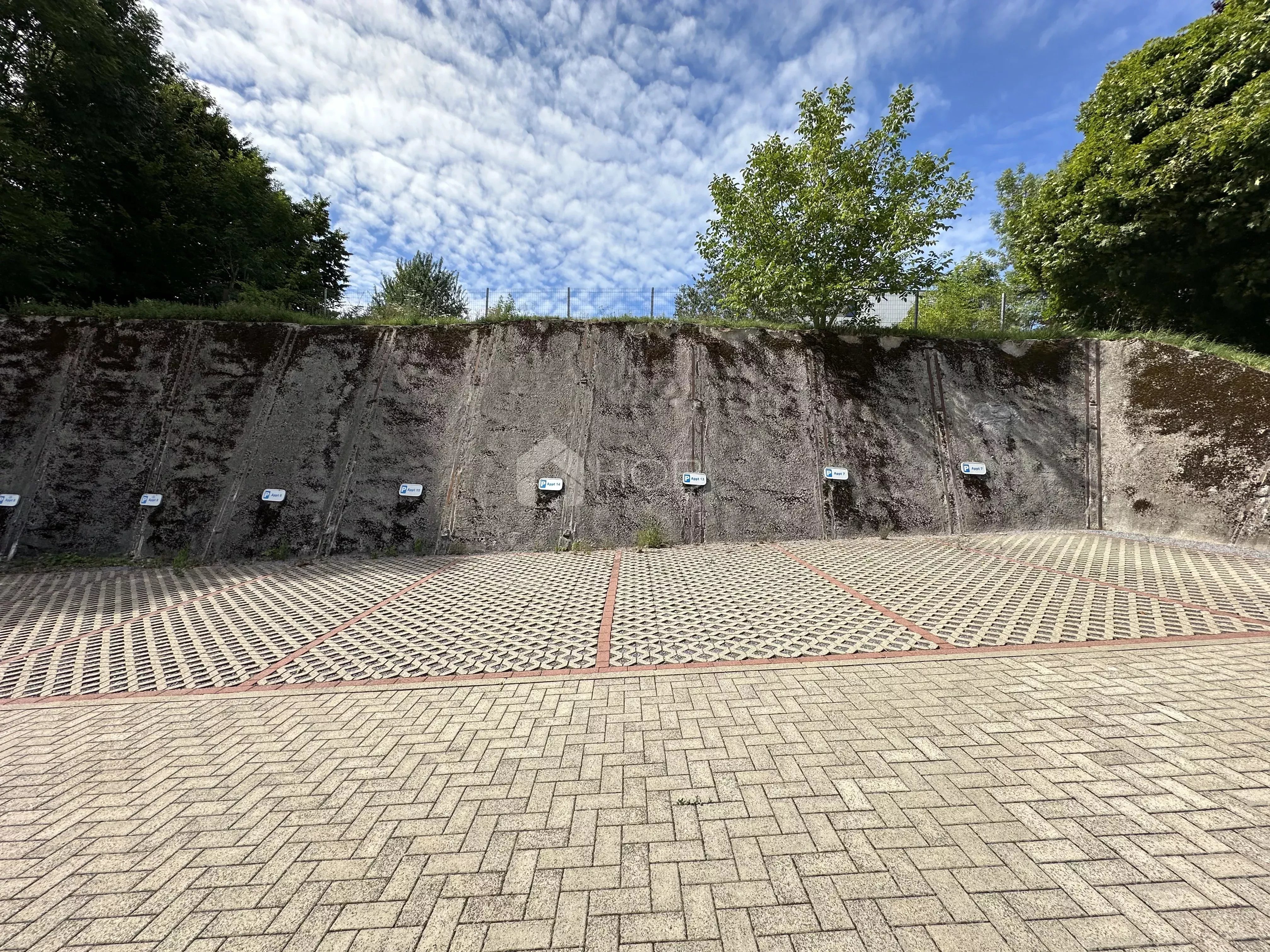 Garage/Parkplatz zu verkaufen in Weiswampach